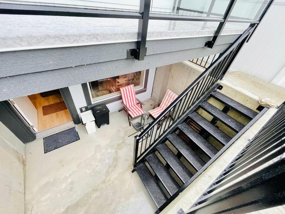New 2BR Garden Suite,2Bath,AC,EV,Parkin,WIFI,Netfl