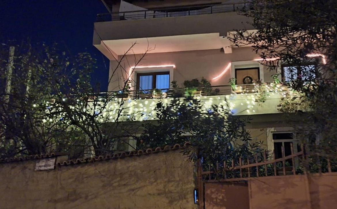 Flowers Guesthouse