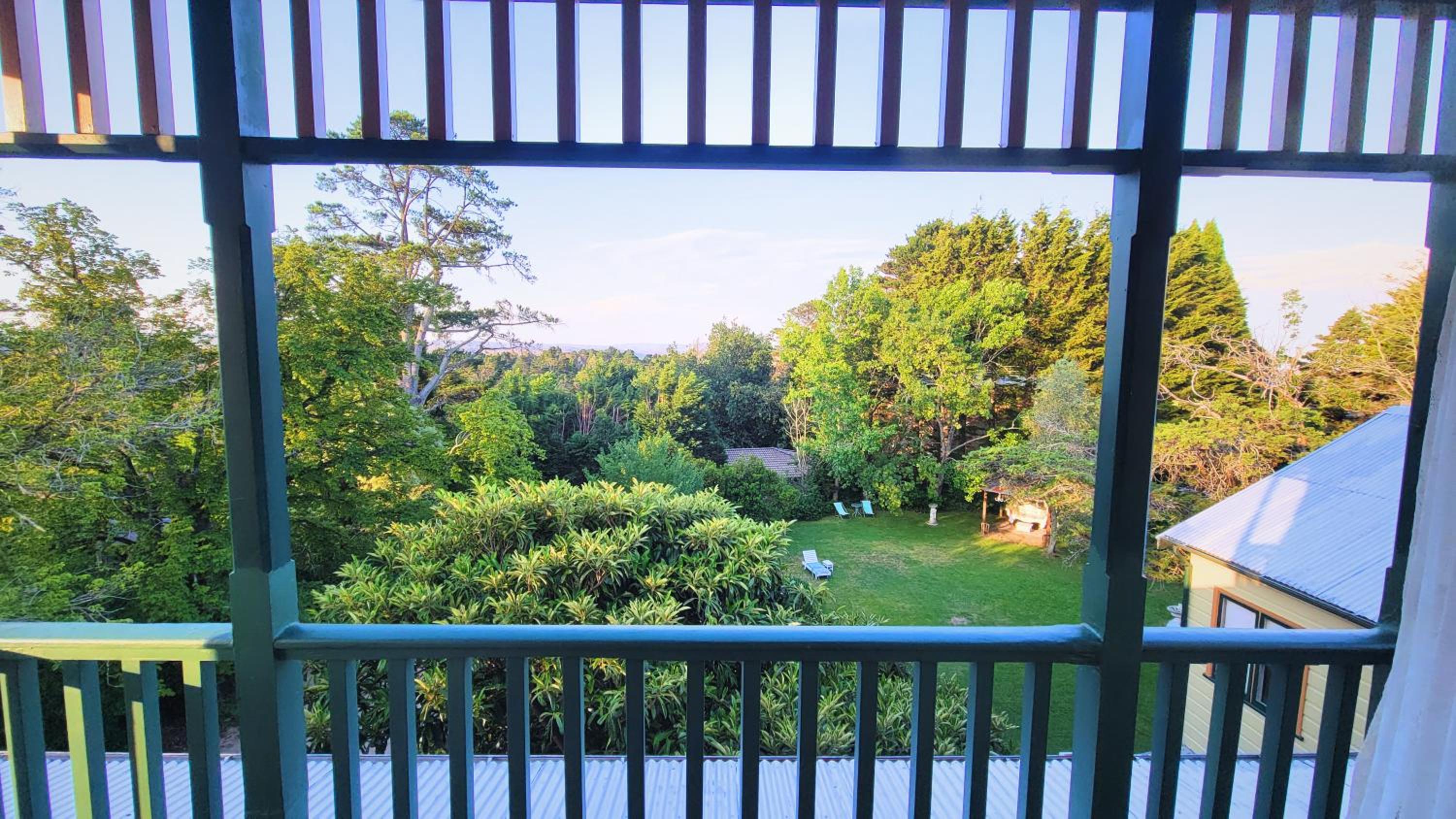 Leura House