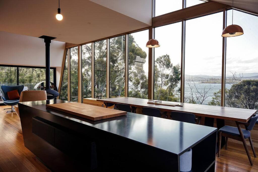 Apollo Bay House