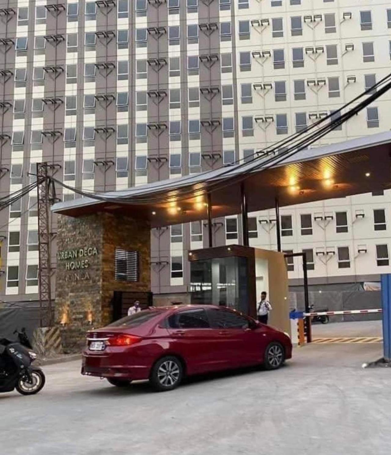 2bedroom condo unit