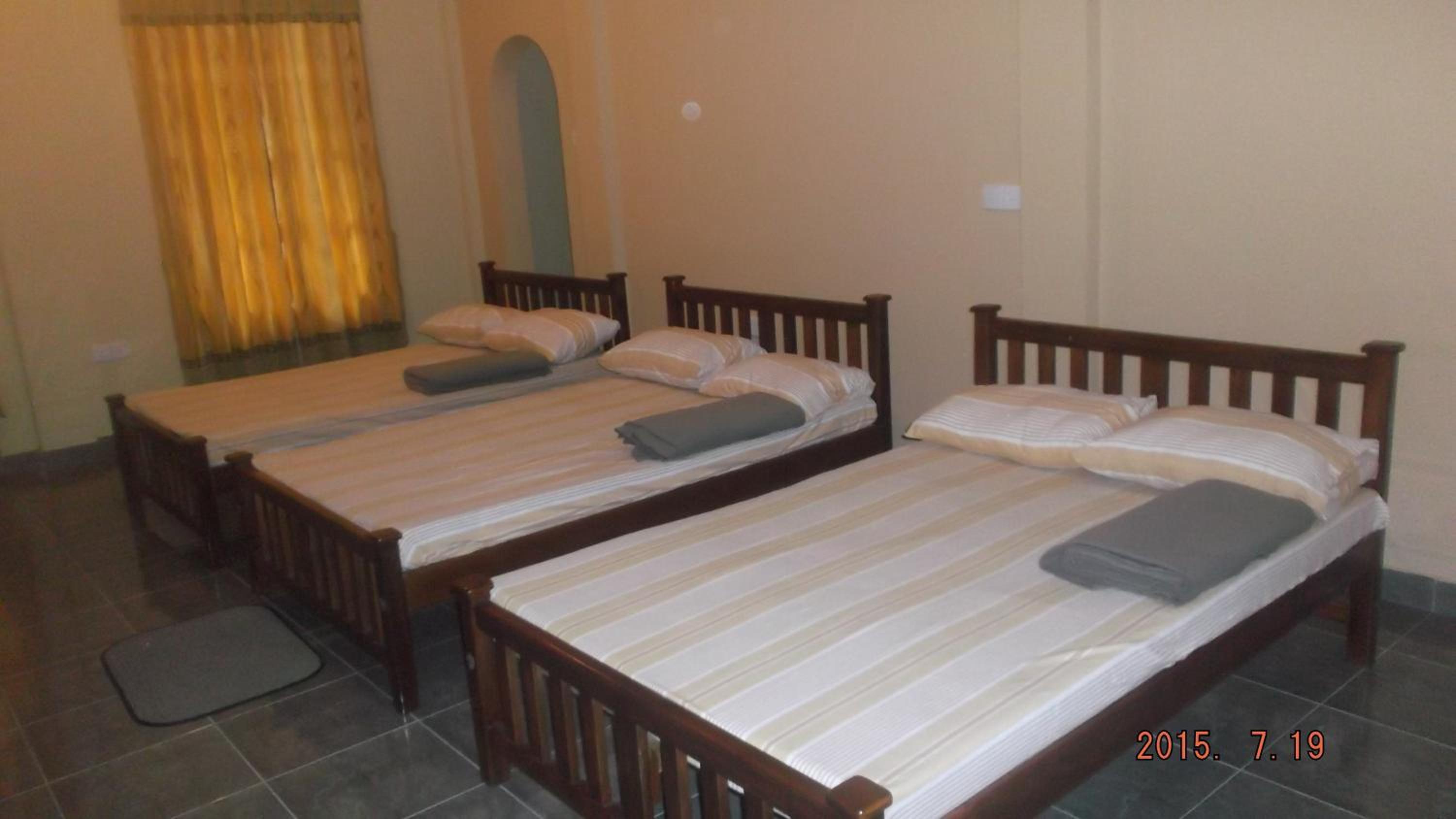 Anura Guest Inn