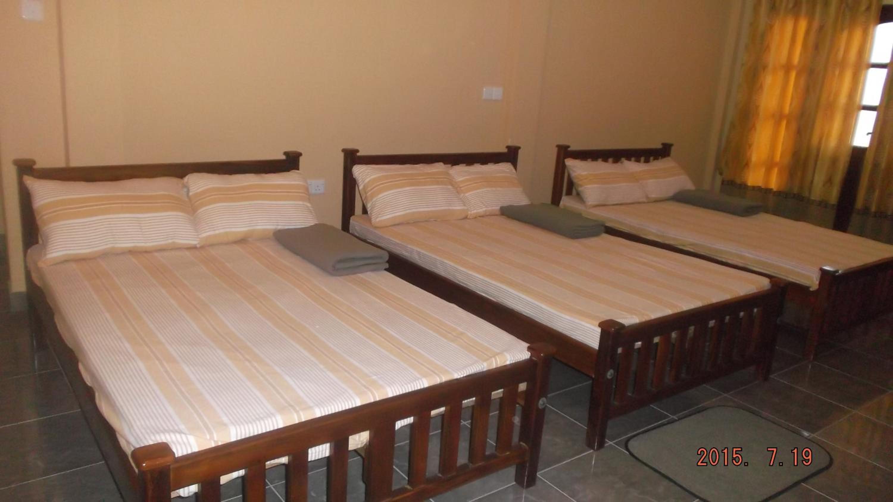 Anura Guest Inn
