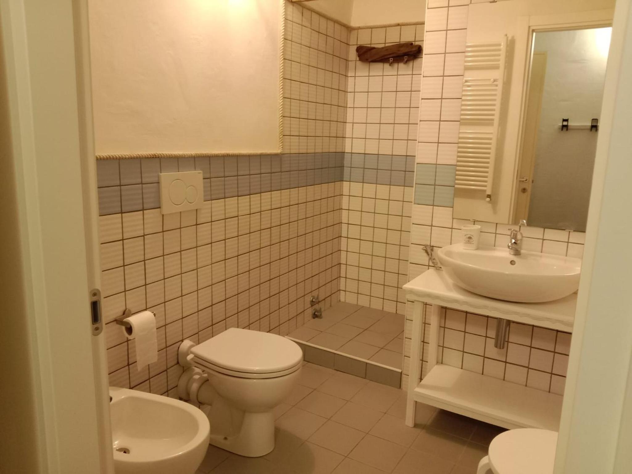 DEMIVIE GUESTHOUSE