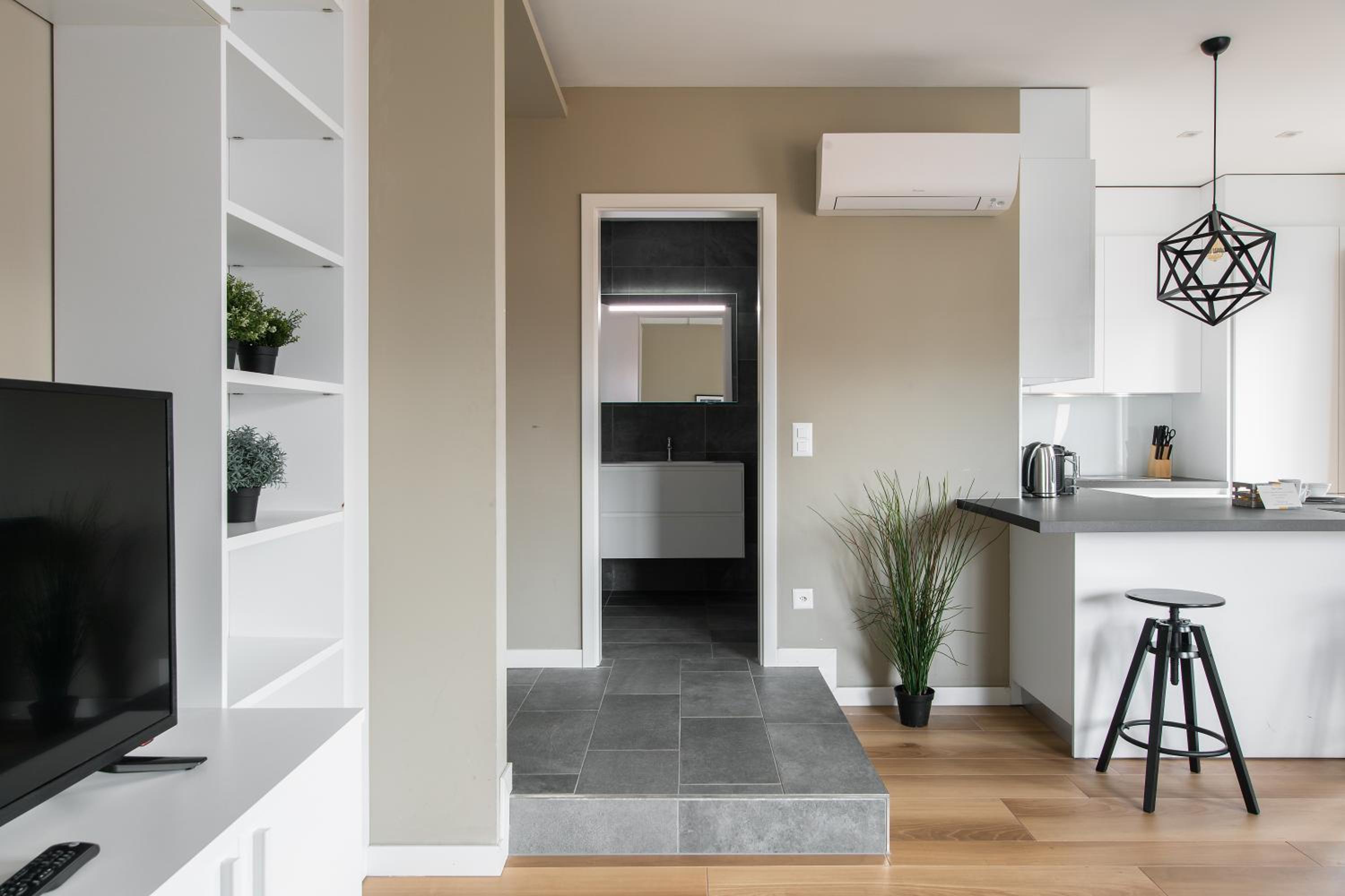 Minerva Apartments by Quokka 360 - close to Lugano station