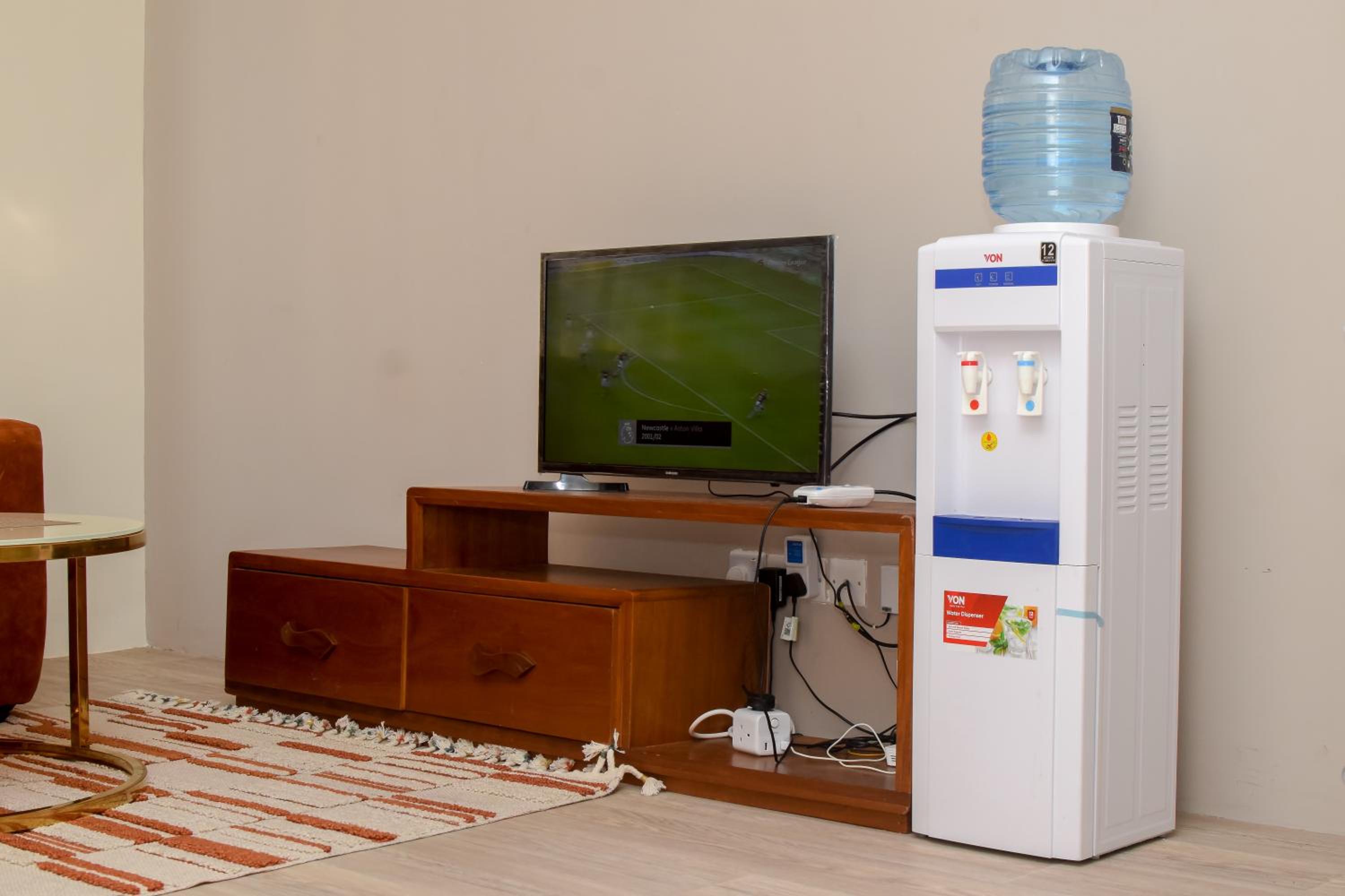 Photo 9