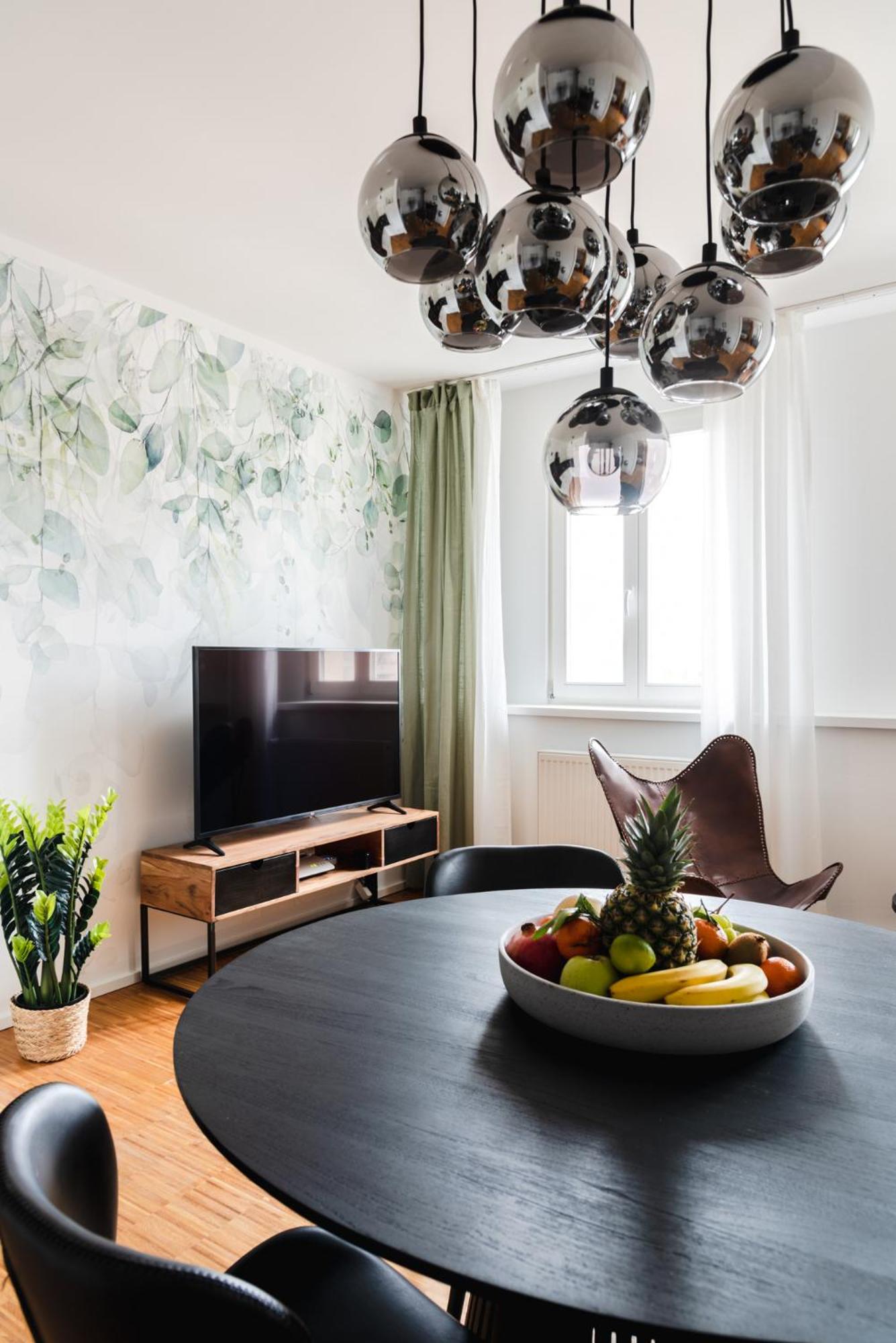 Hybrid Work-Play Retreat - 2BR, 1B central Kreuzberg