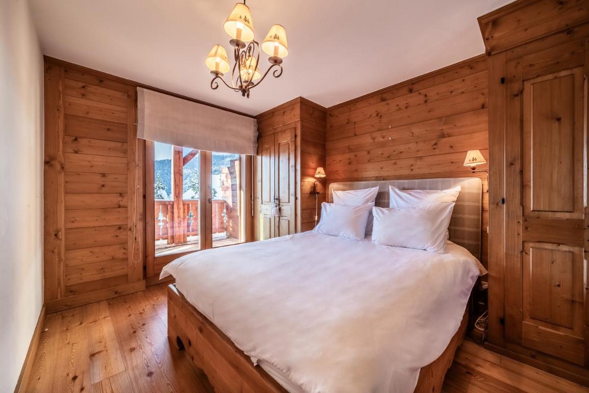 Ayous Verbier - BY EMERALD STAY