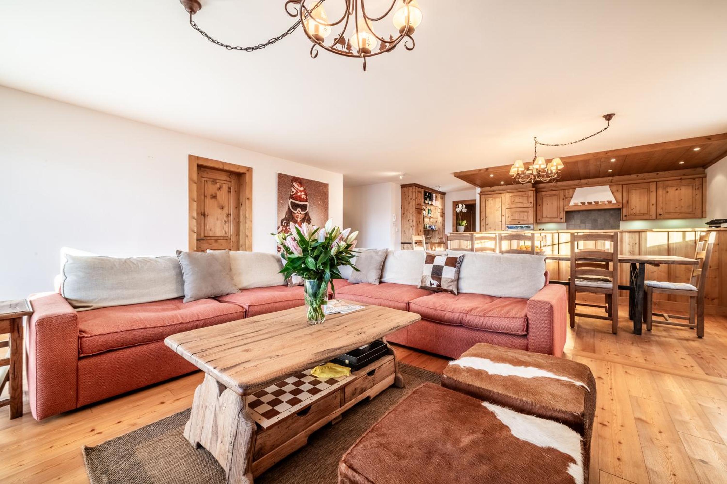 Ayous Verbier - BY EMERALD STAY