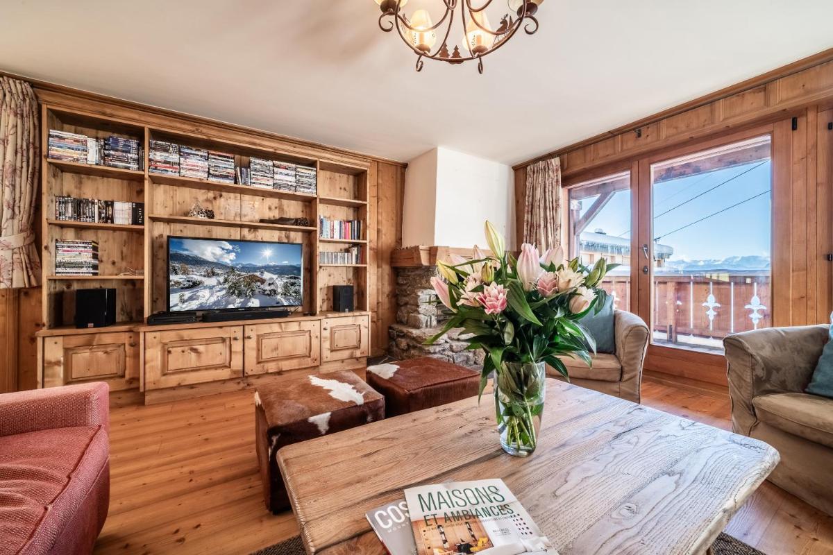 Ayous Verbier - BY EMERALD STAY