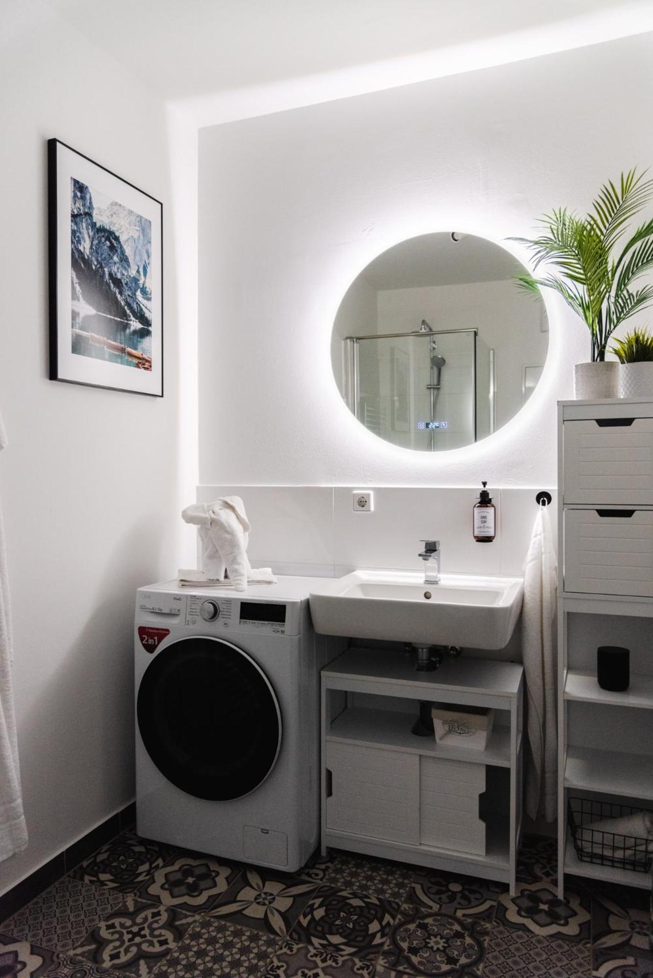 Hybrid Work-Play Retreat - 2BR, 1B central Kreuzberg