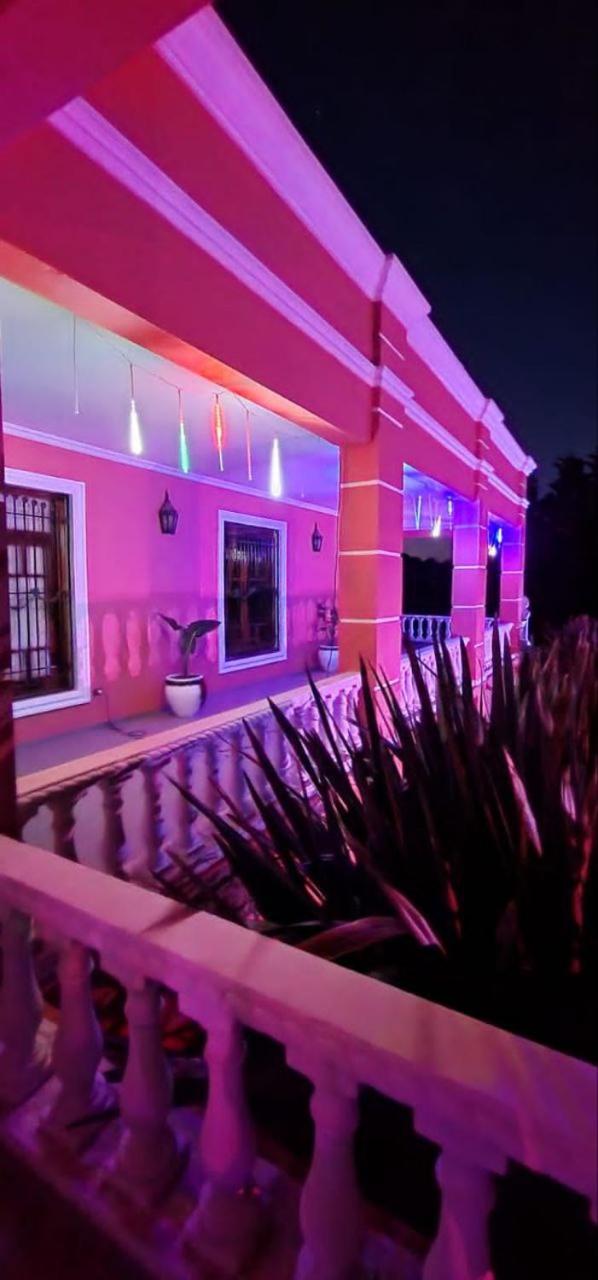 Estancia HOTEL LA ROSADITA
