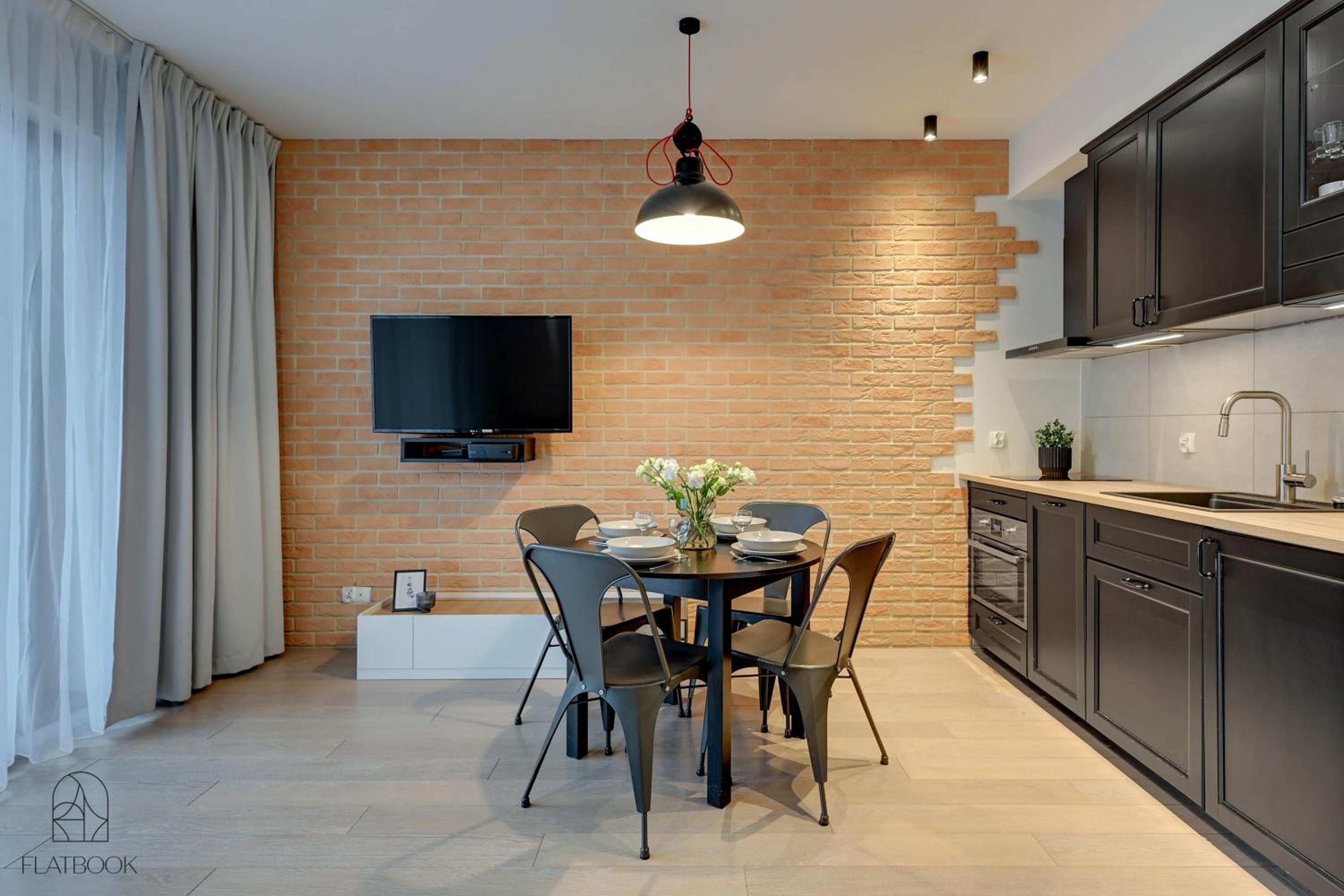 Flatbook - City Center SPA Apartments A,B,C