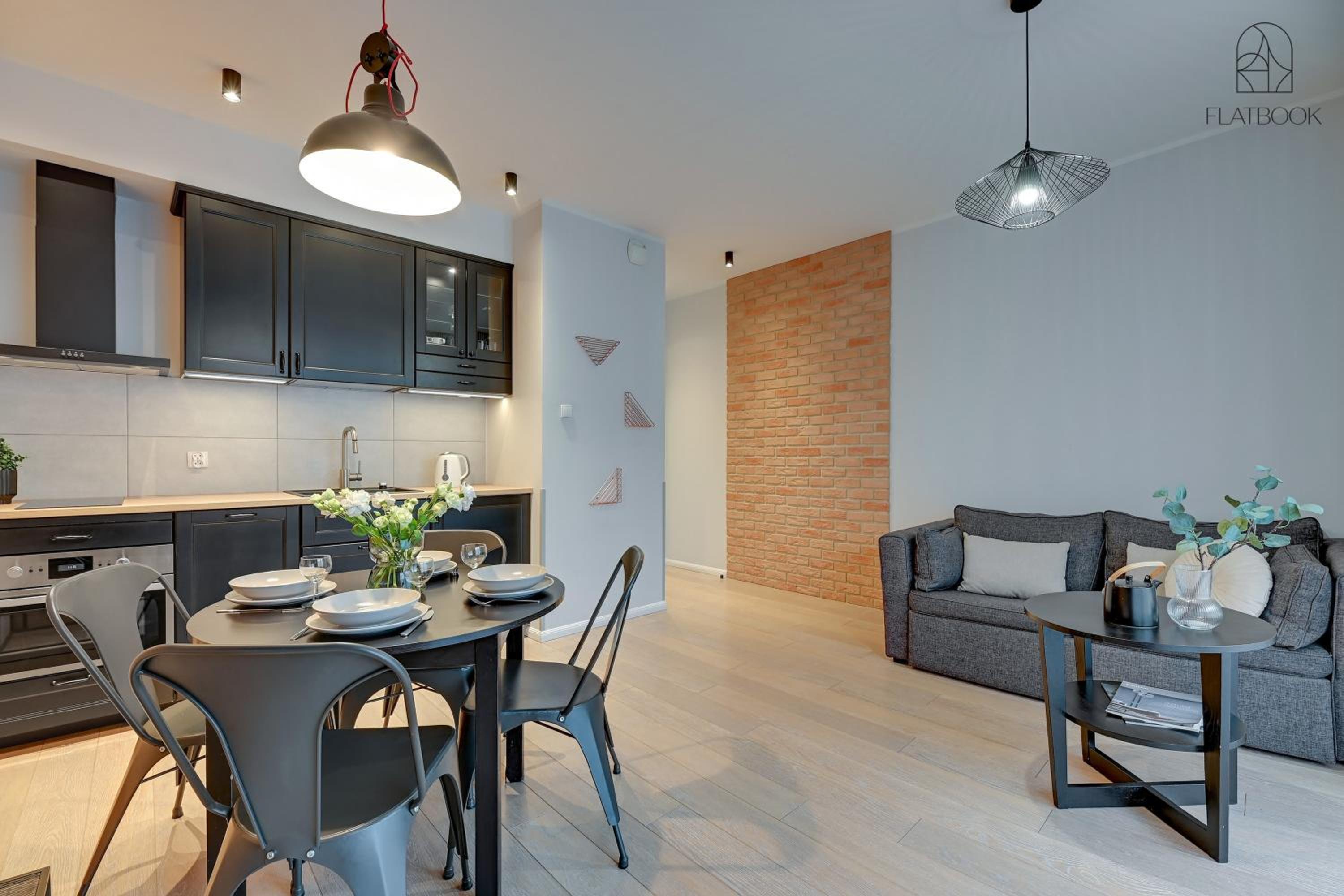 Flatbook - City Center SPA Apartments A,B,C