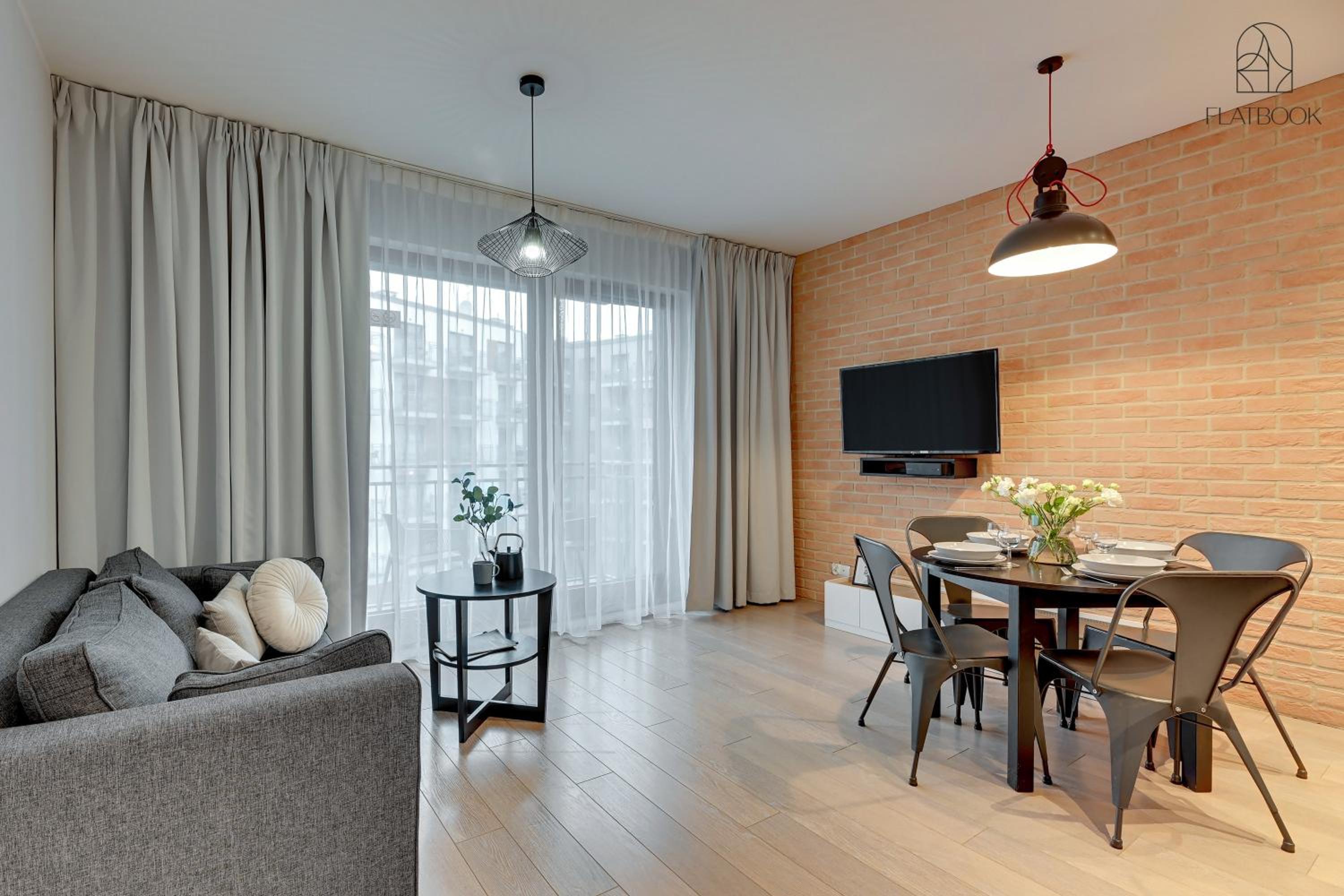 Flatbook - City Center SPA Apartments A,B,C