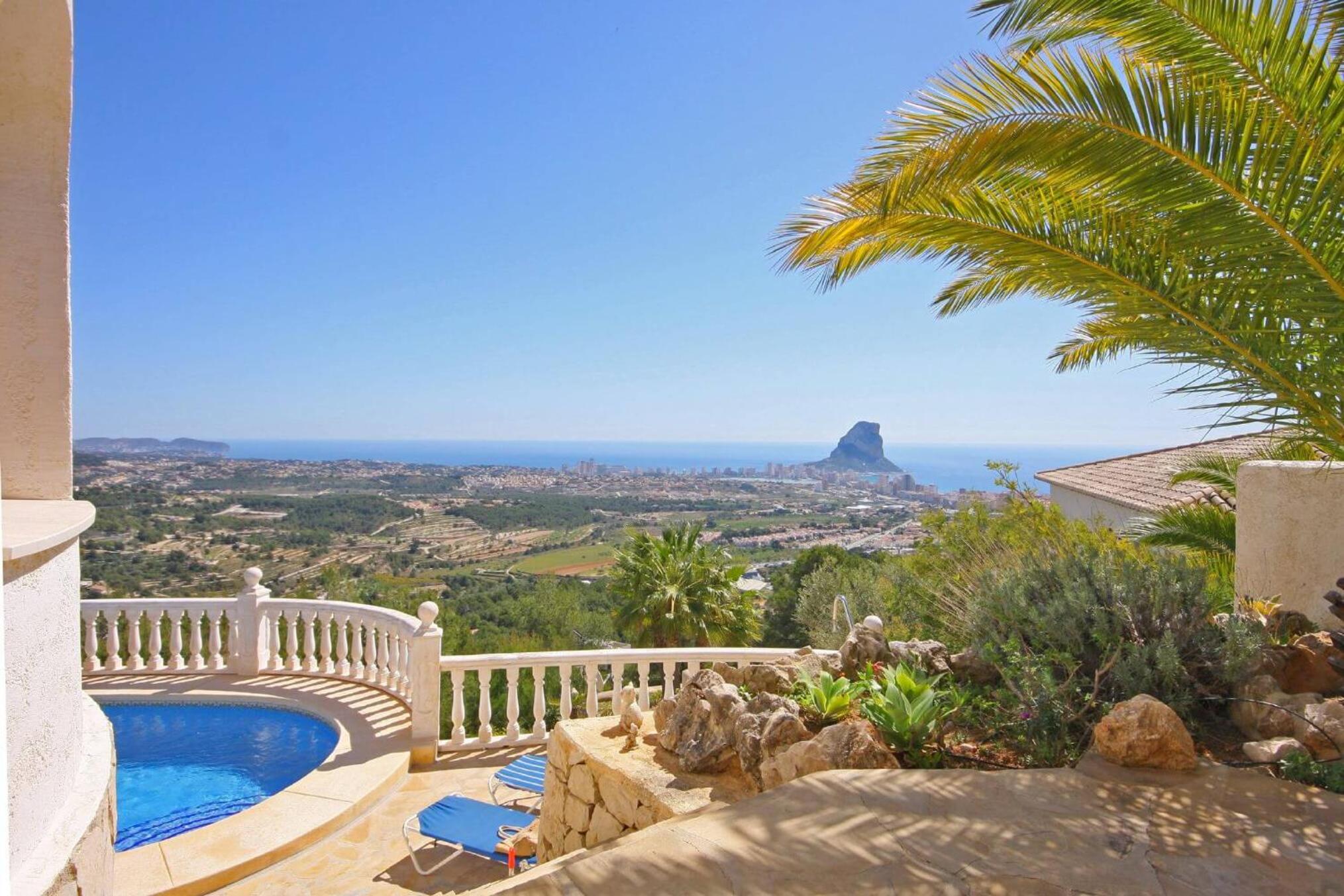 Villa Lehman - PlusHolidays view 5