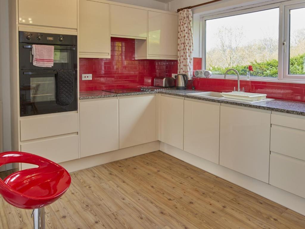 4 Bed in Applethwaite SZ167 view 4