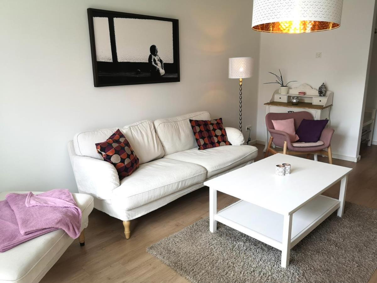 Ferienwohnung Art in Born