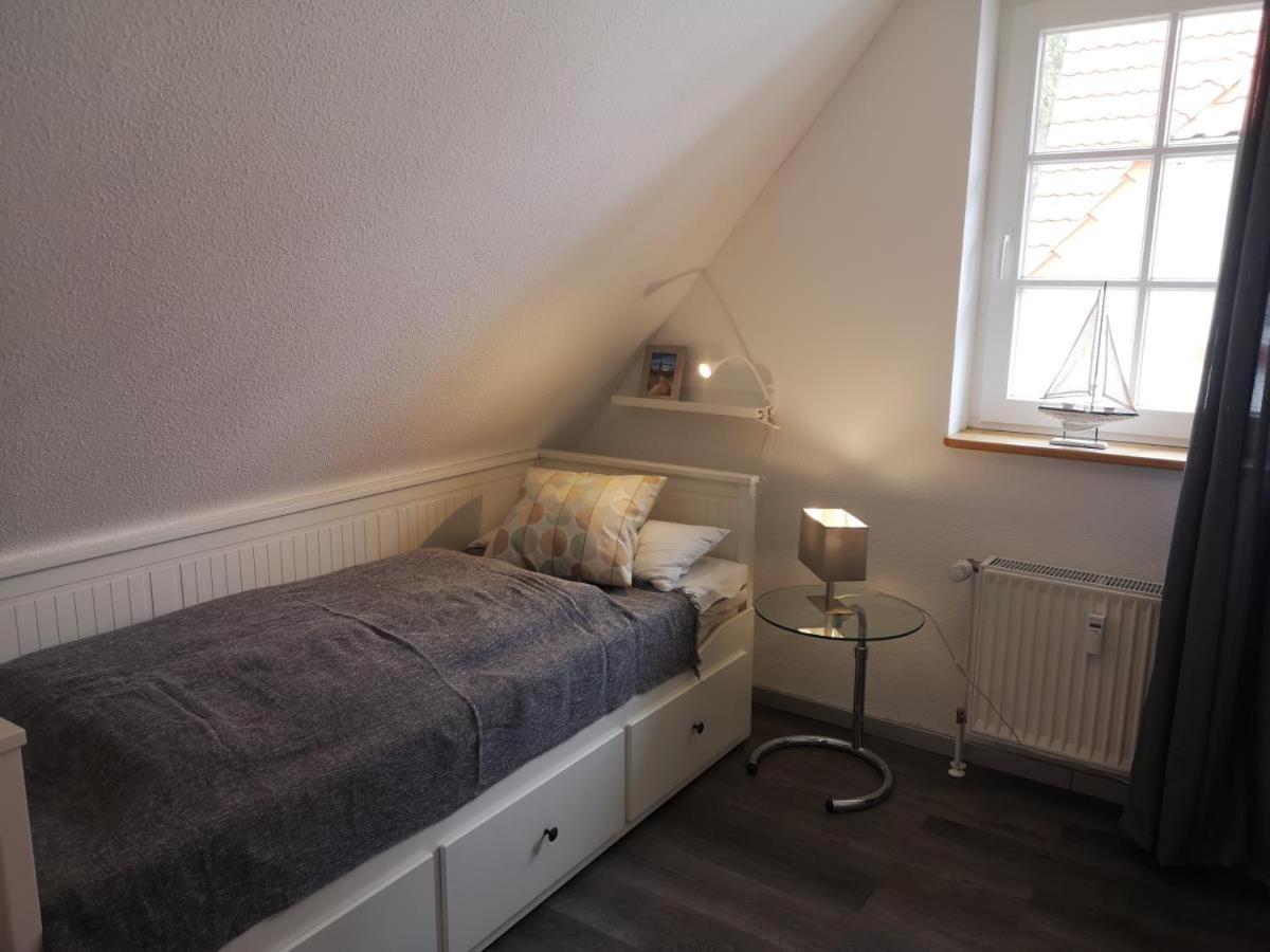 FeWo Namenlos gemuetliche FeWo fuer 3 Personen mit Balkon