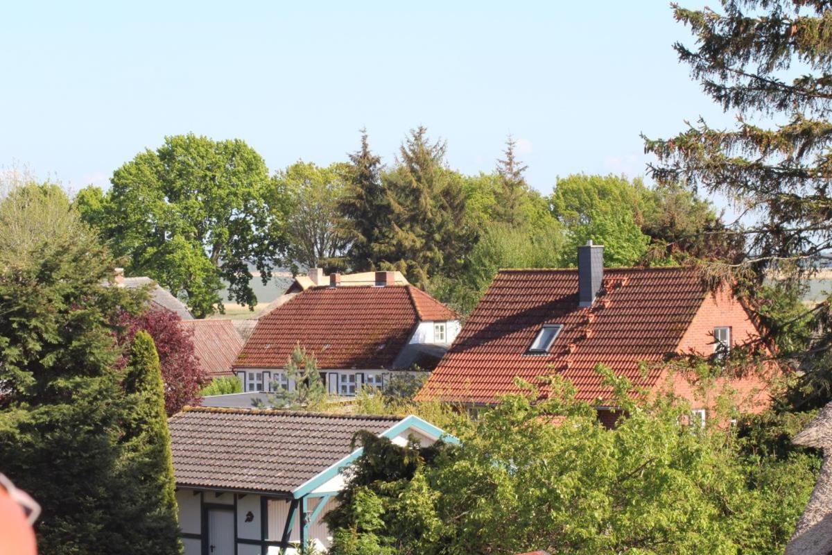 FeWo Namenlos gemuetliche FeWo fuer 3 Personen mit Balkon