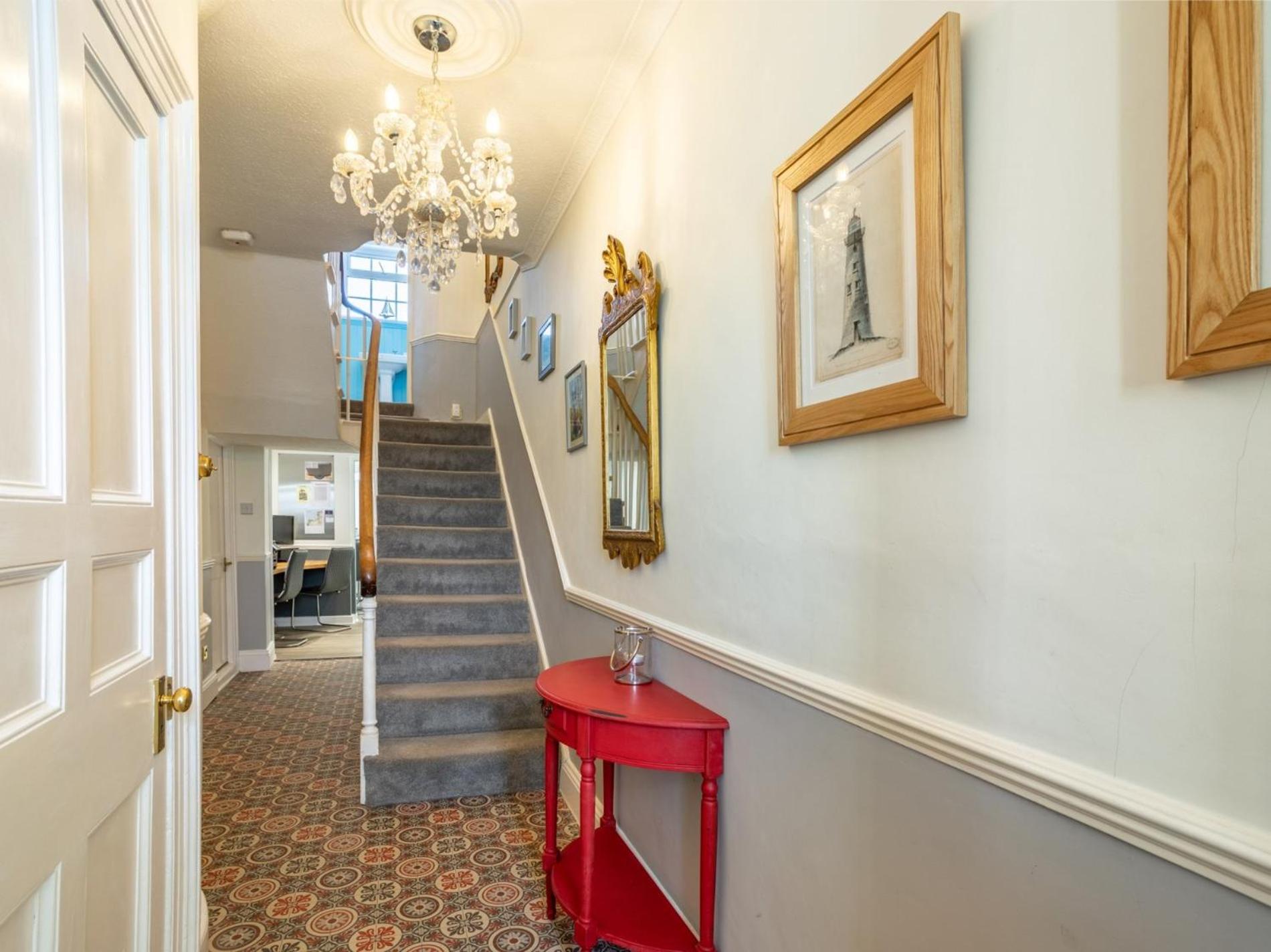4 Bed in Bideford oc-incot view 2