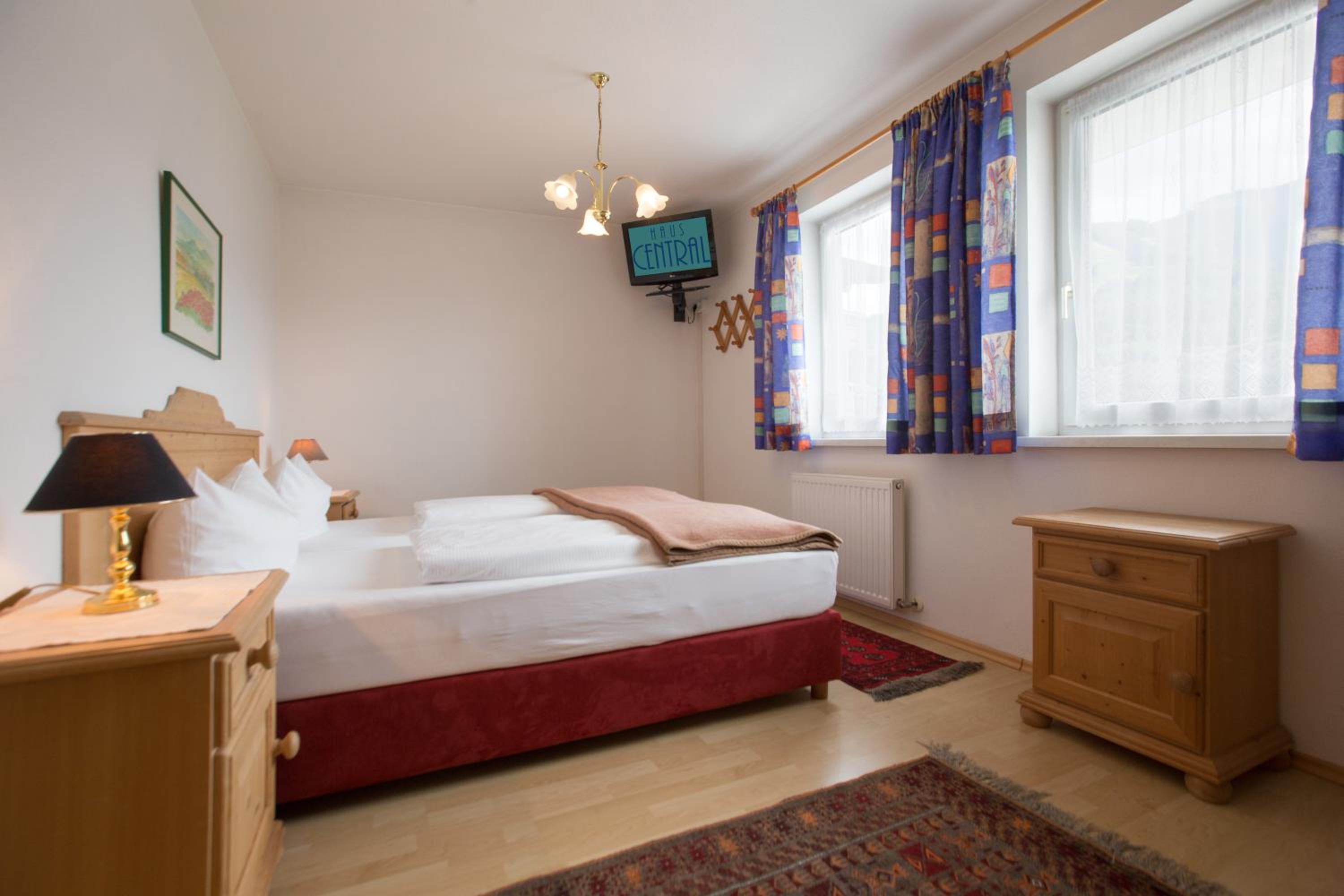 Apartmenthaus Brixen & Haus Central