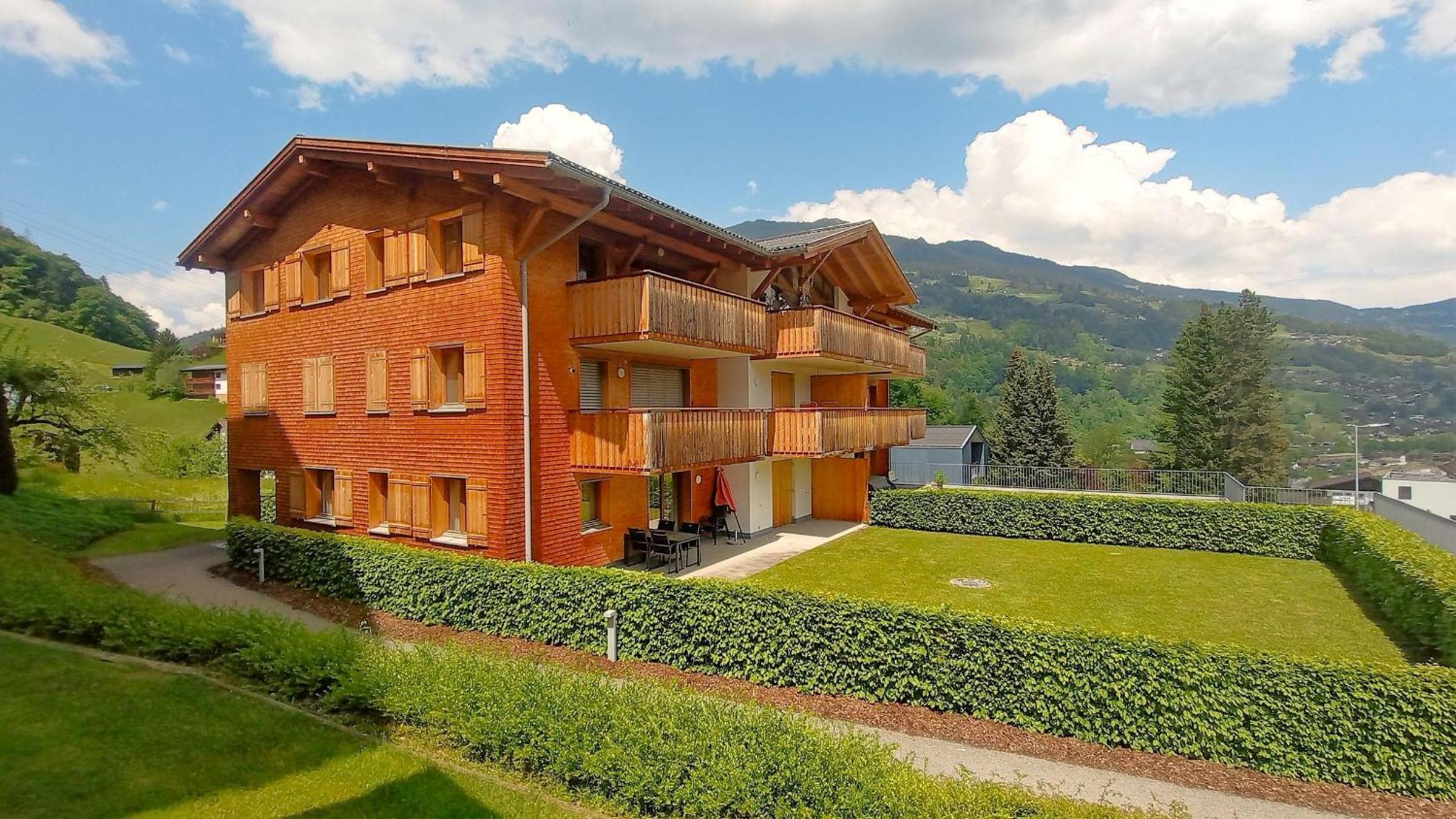 Verwall 1 Garten FeWo by Alpenfeder