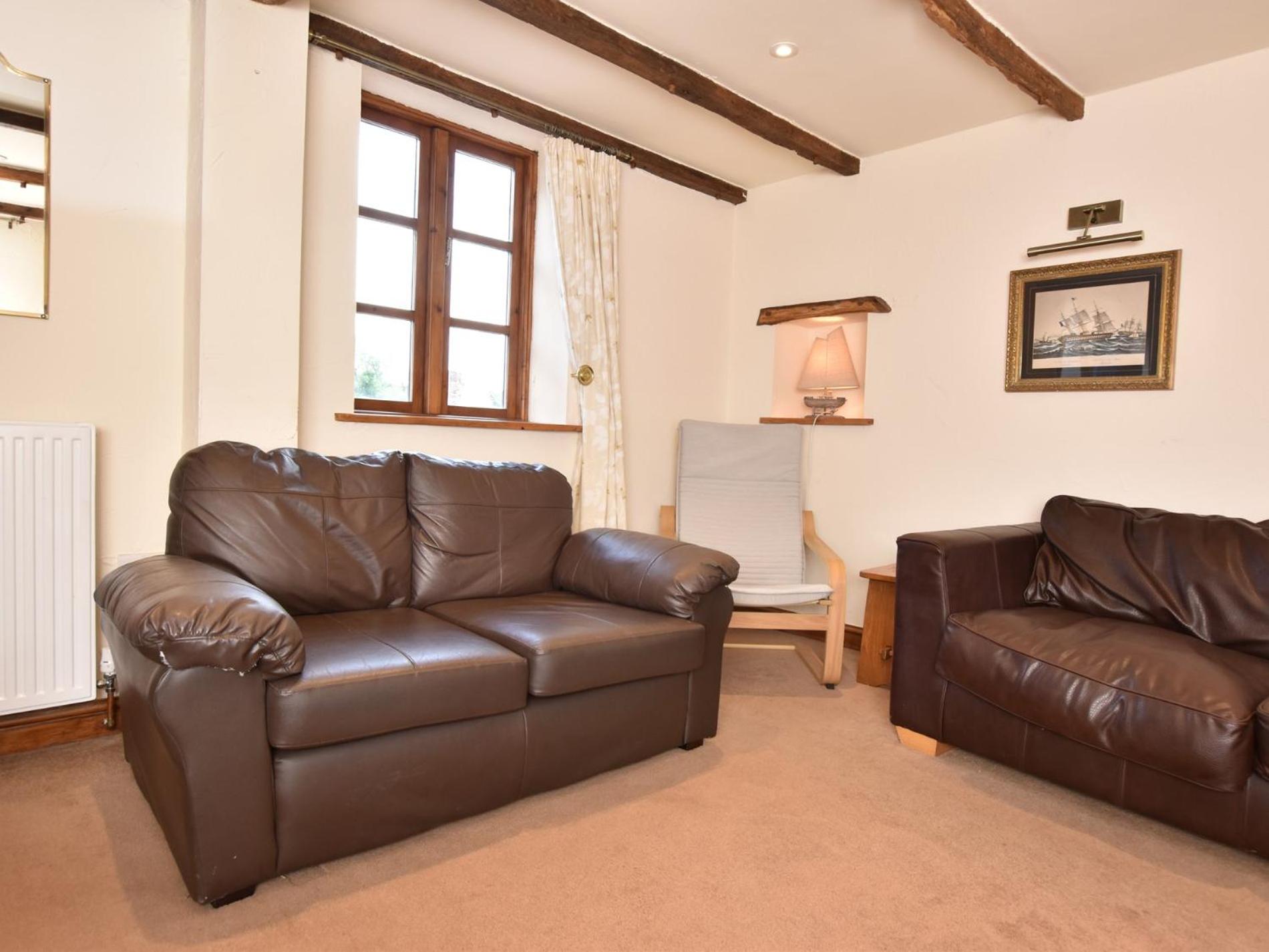 4 Bed in Bridgnorth oc-oship view 5
