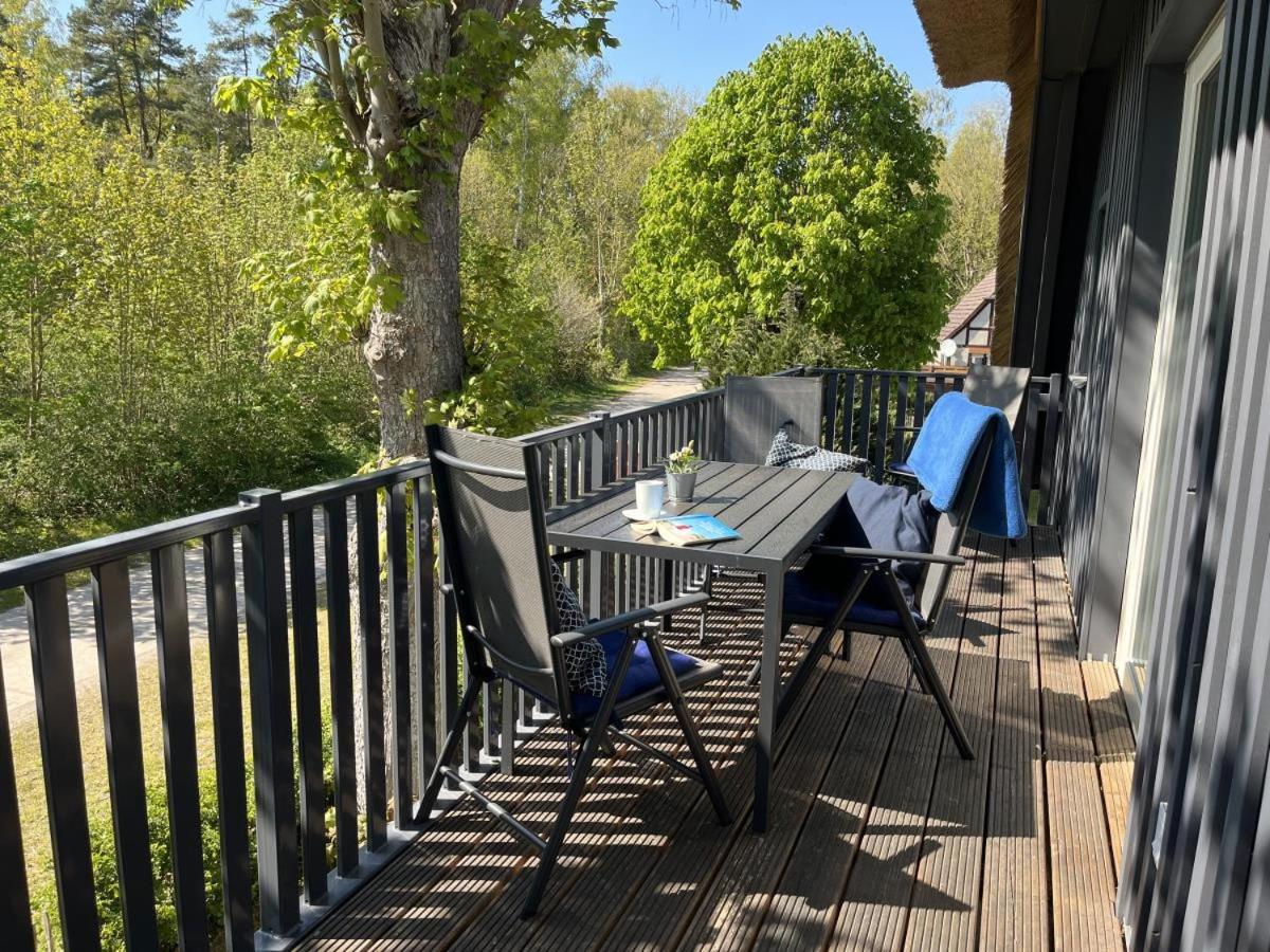 FW Bonica Reetdachhaus 4 Personen Balkon 2 SZ
