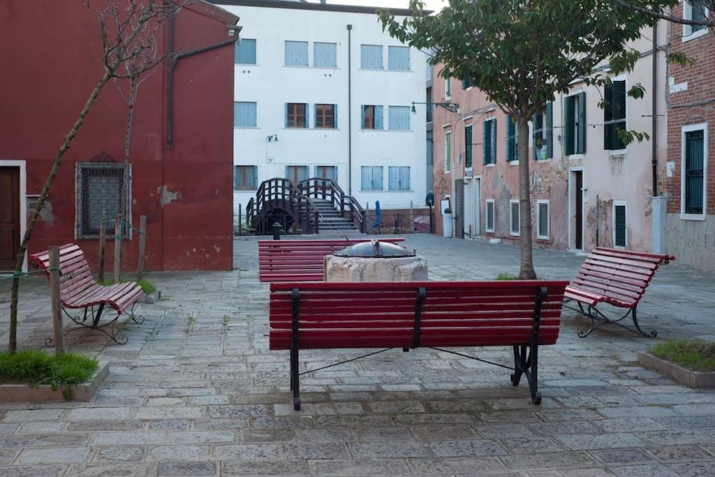 Ca' Ferrando, brand new apartment, experienced host!