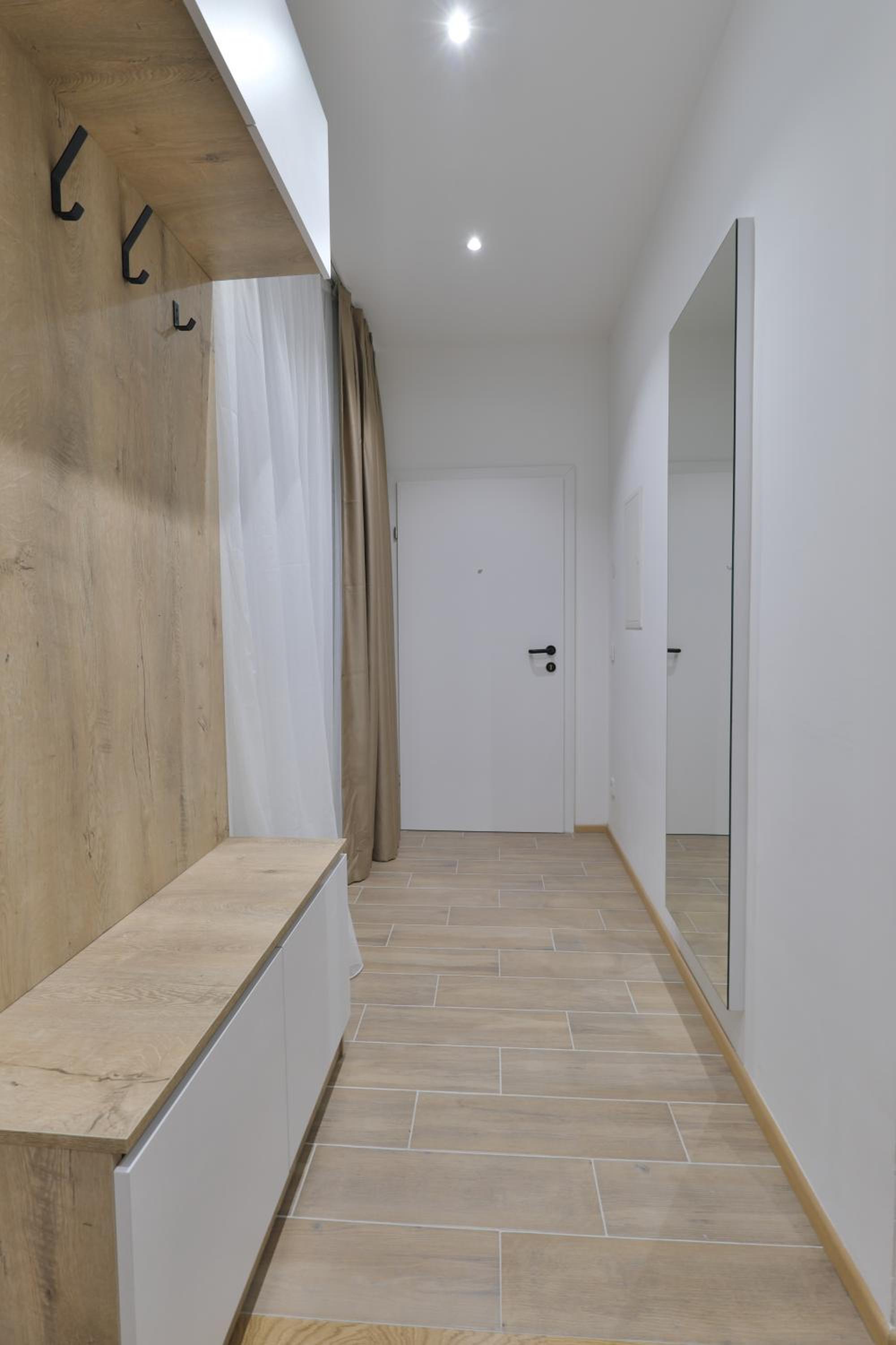 Apartment 8