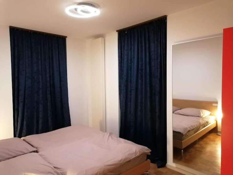 exklusive Wohnung in Architekten Villa, nähe Theater