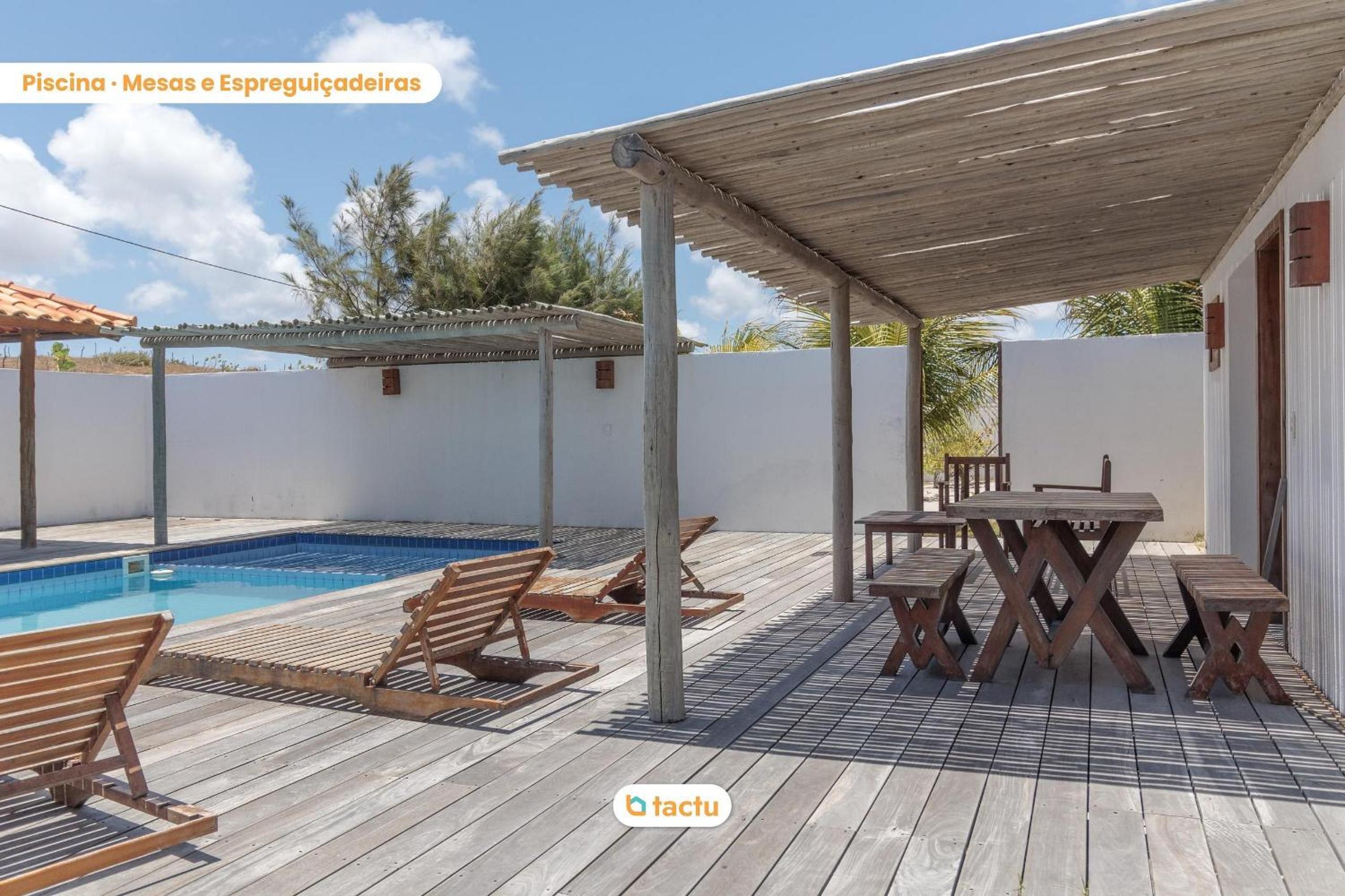 100m from the beach in Pontal de Maceió by Tactu