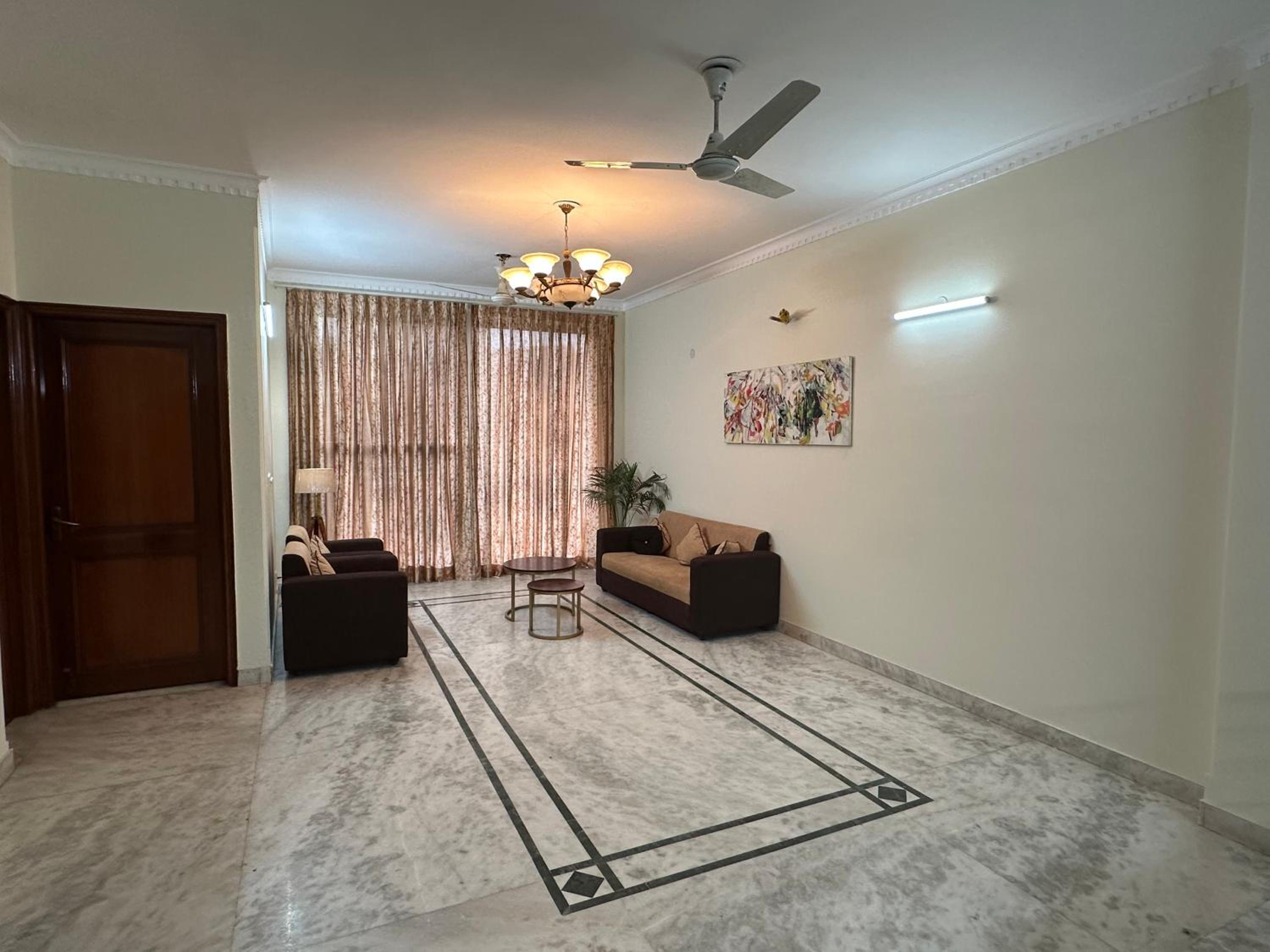 Pamposh Guest House, Gurgaon view 2