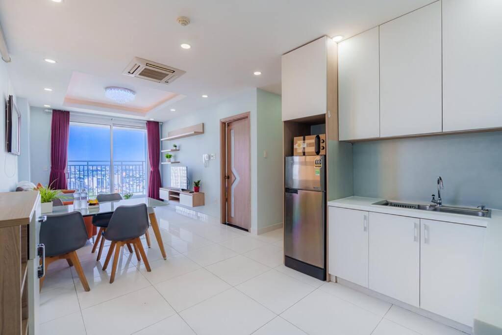 The Botanica - Apartment near Airport - Luxury