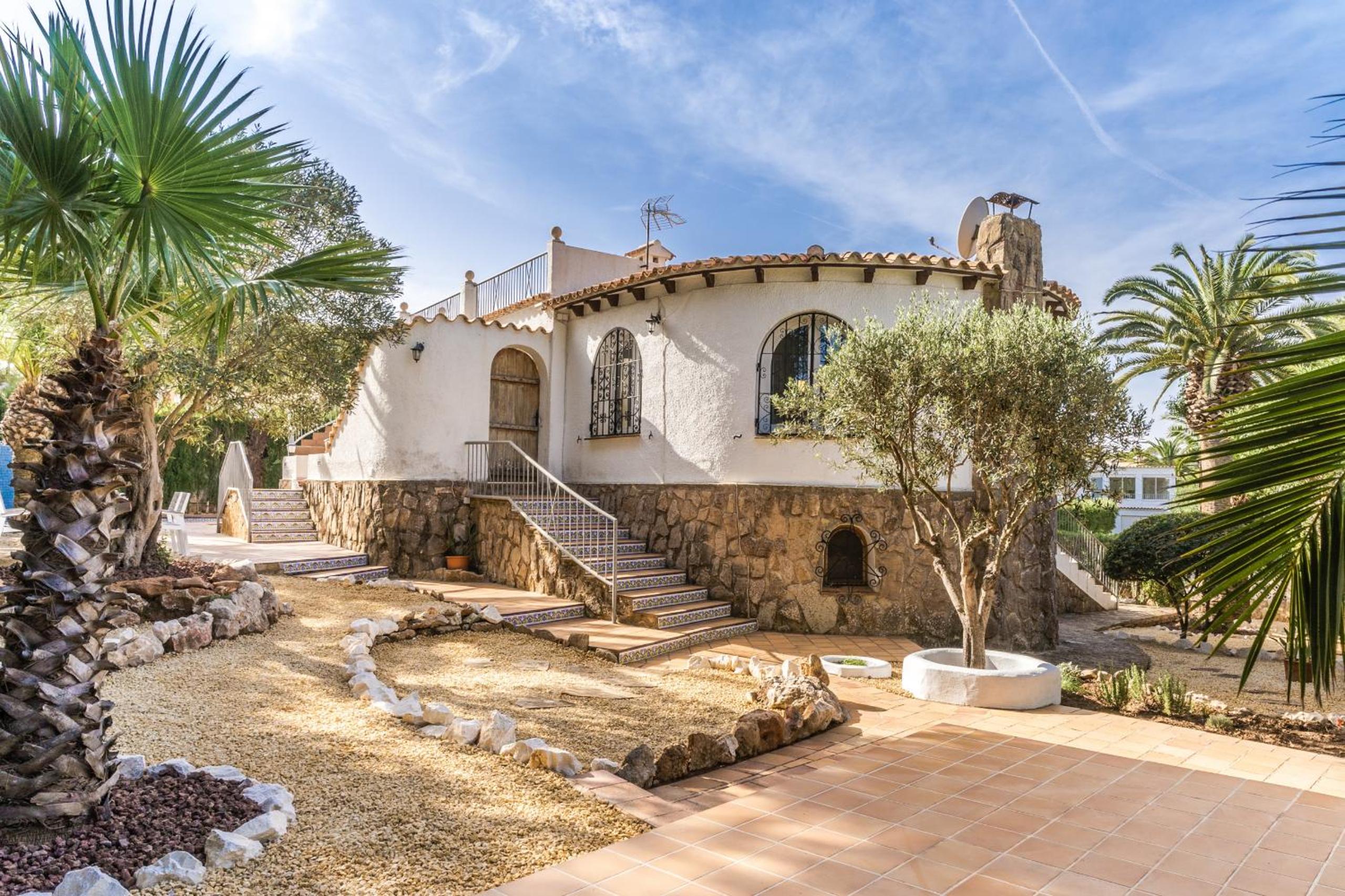 Casa Sundial