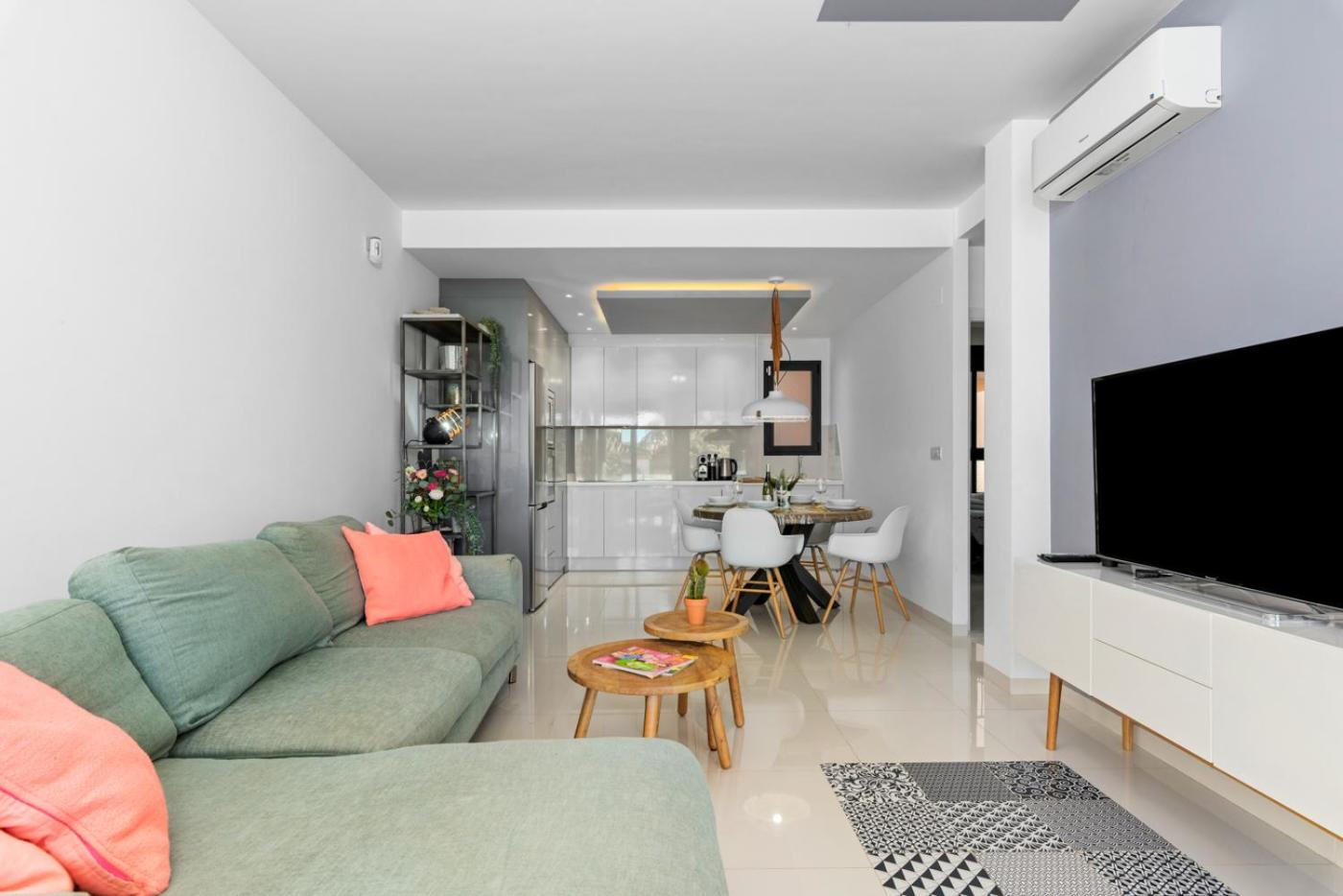 Playa Elisa Bay Luxury Apartment