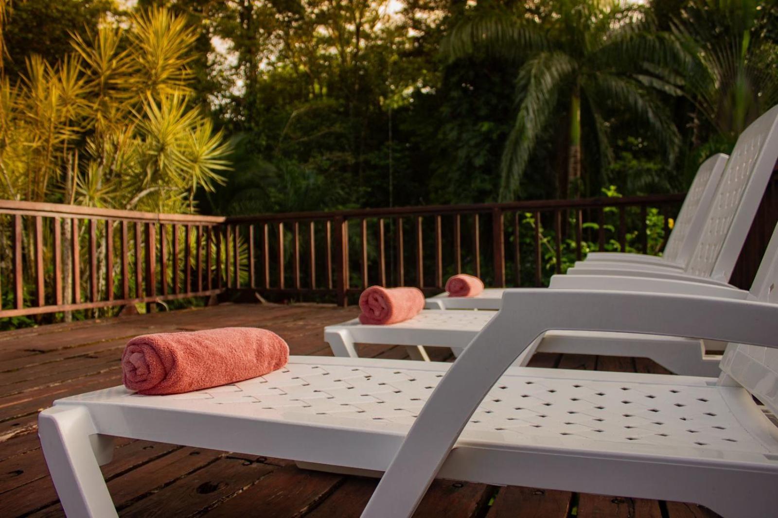 Casa Heliconia - spacious, big garden, close to the beach