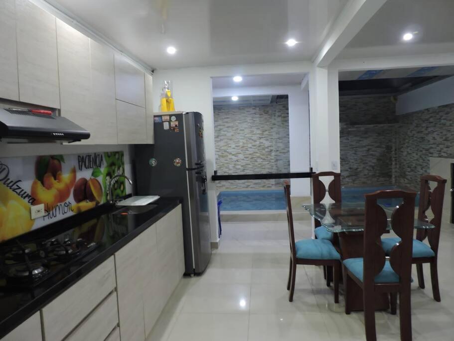 Casa con piscina interna para tus vacaciones