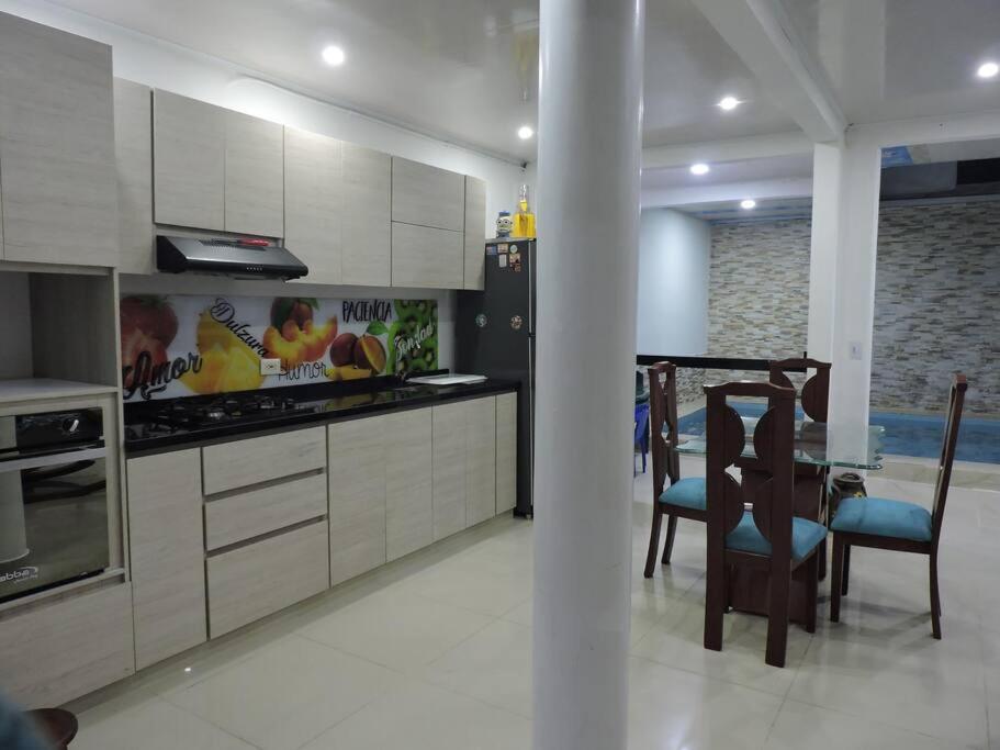 Casa con piscina interna para tus vacaciones