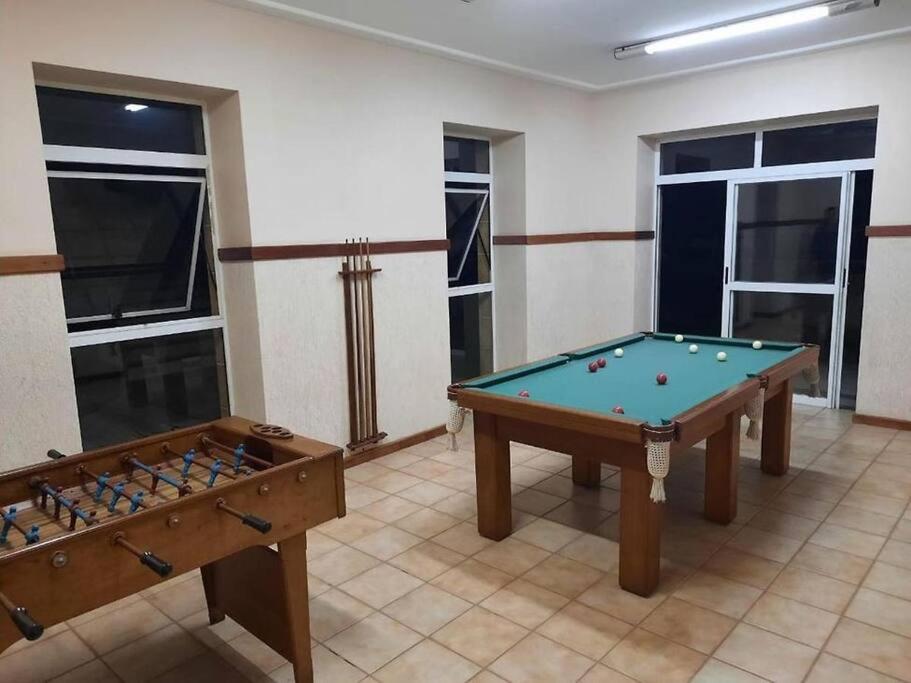 Dunas Flat 405 com vista mar, limpeza diária e roupas de cama e banho