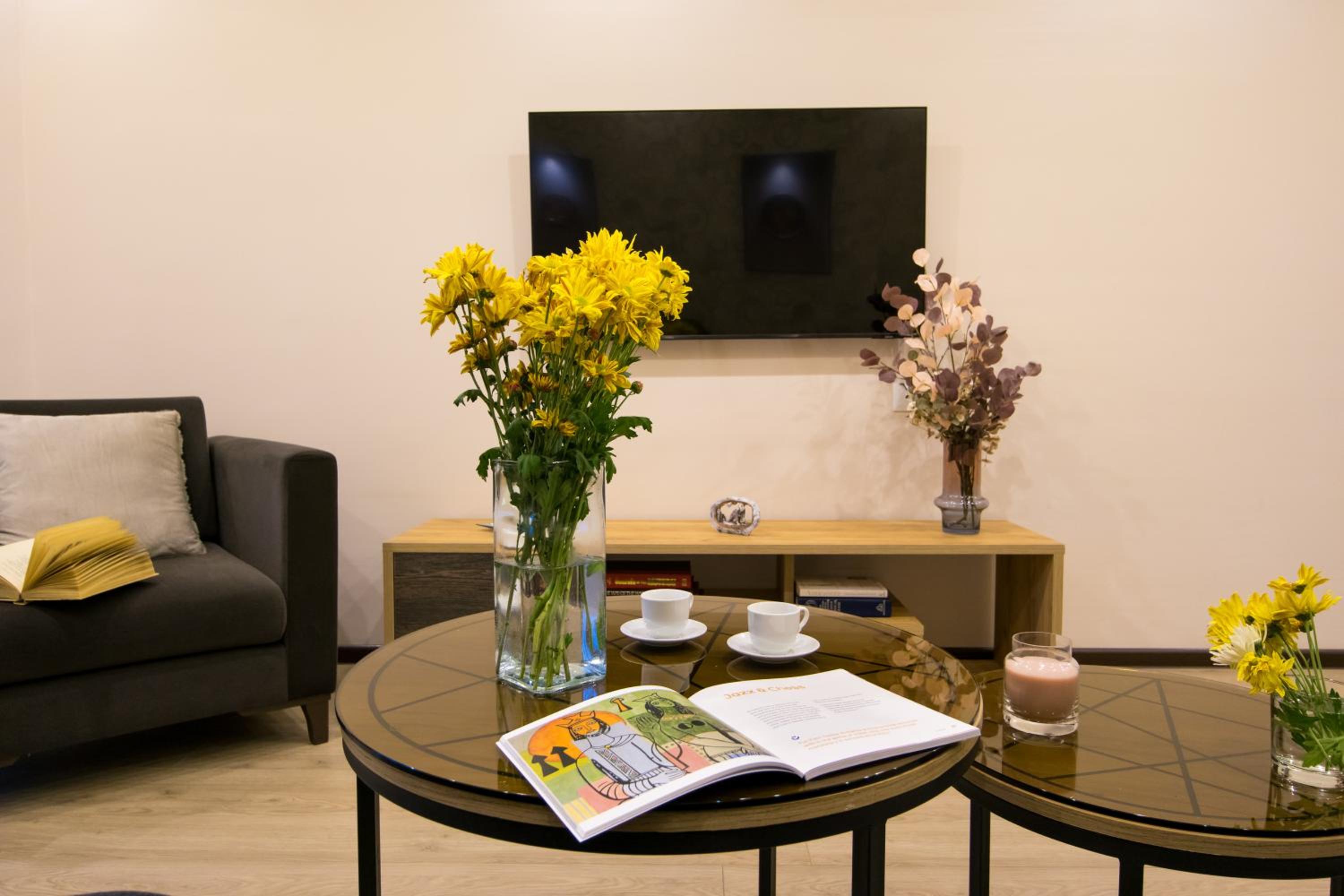 hotelise l Verde Apartment
