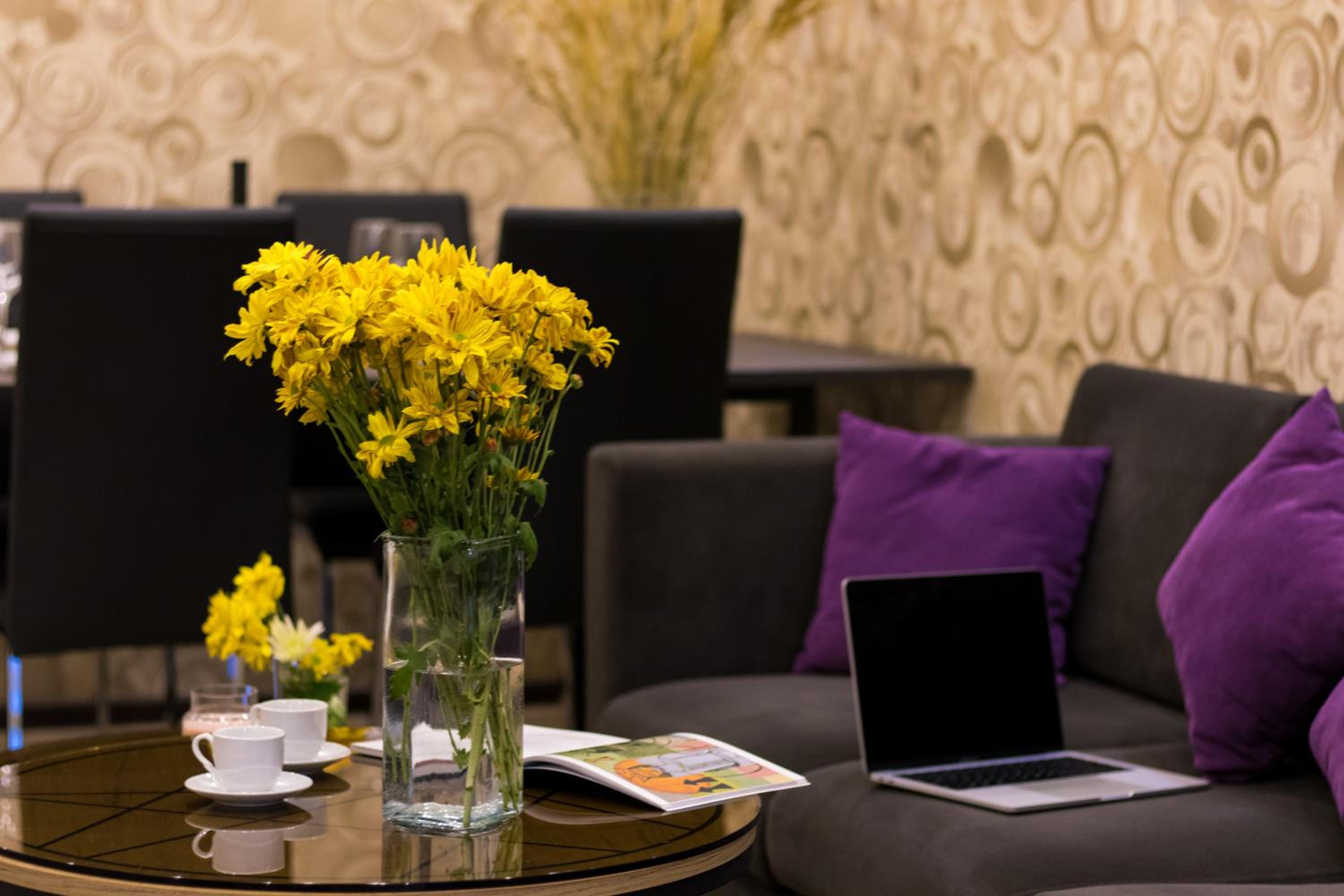 hotelise l Verde Apartment