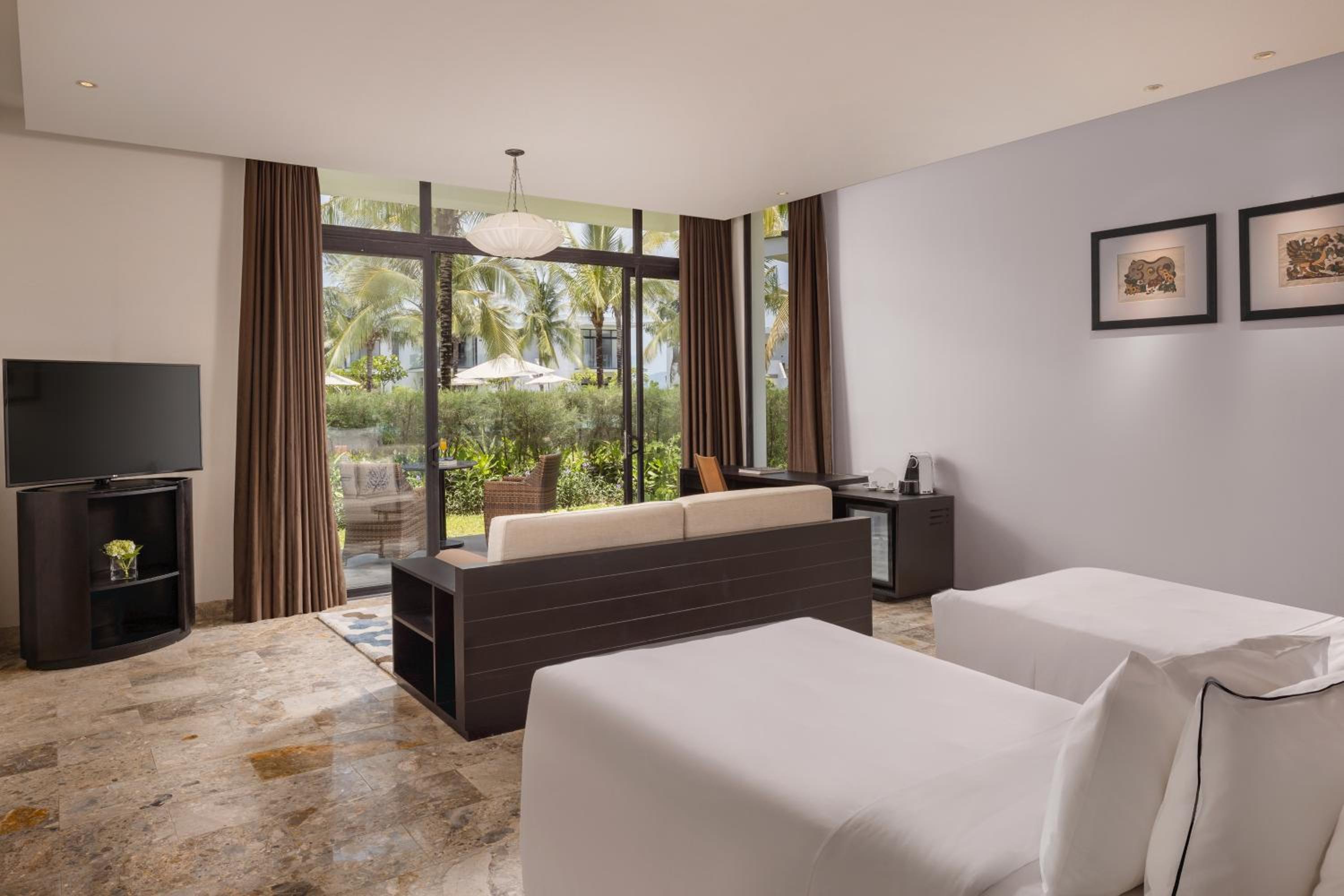 Meliá Danang Beach Resort