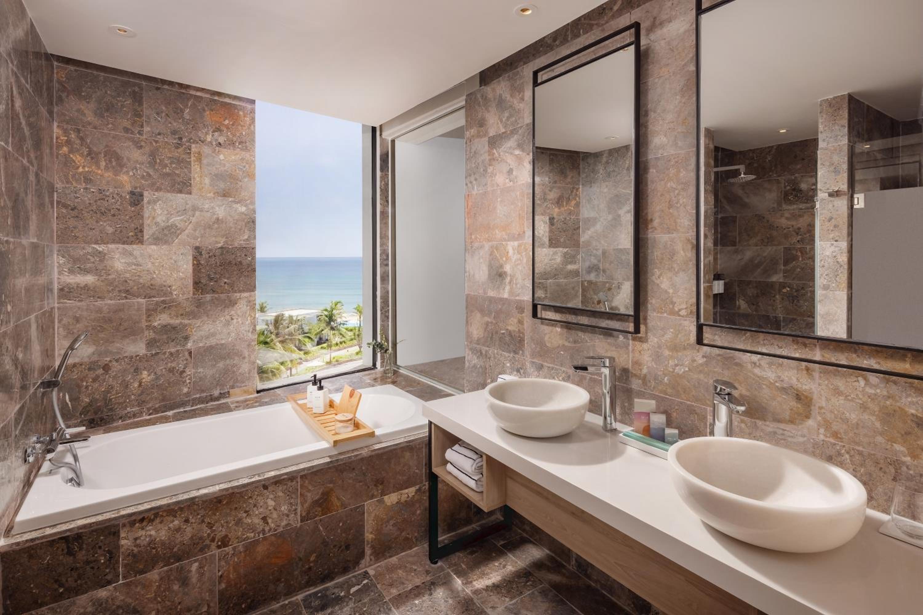 Meliá Danang Beach Resort
