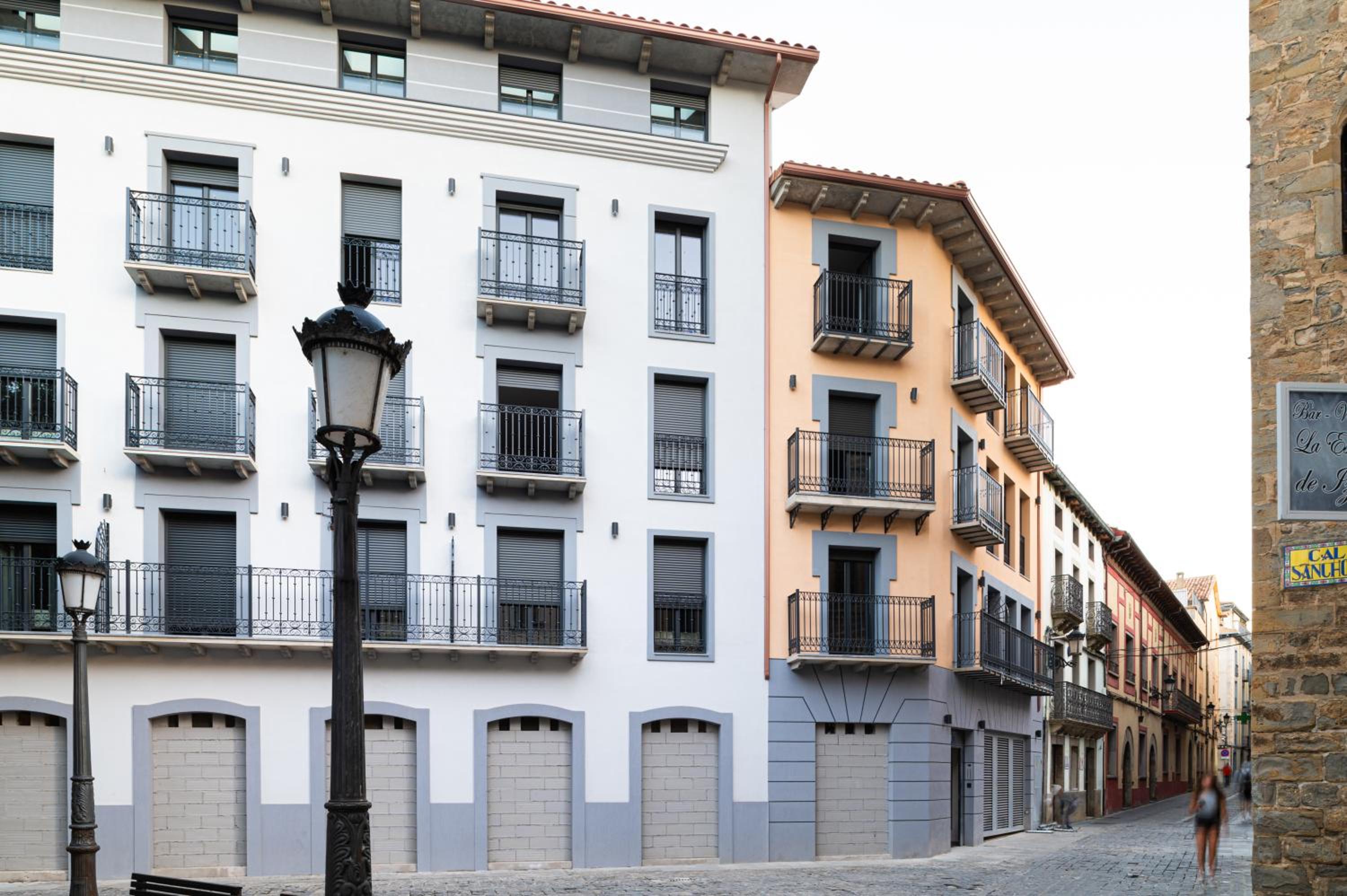 Apartamentos Torre del Reloj