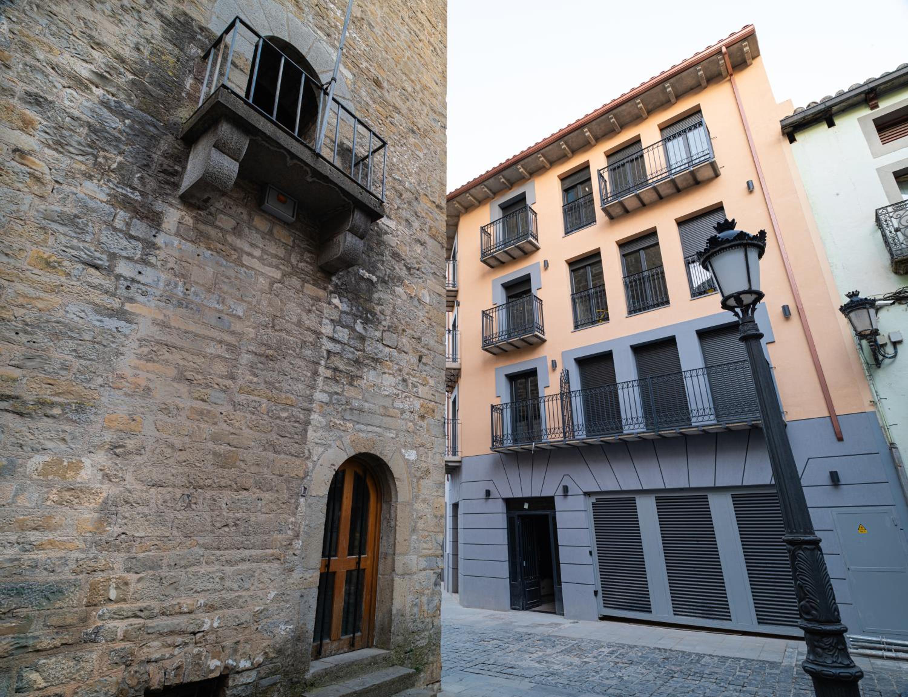 Apartamentos Torre del Reloj
