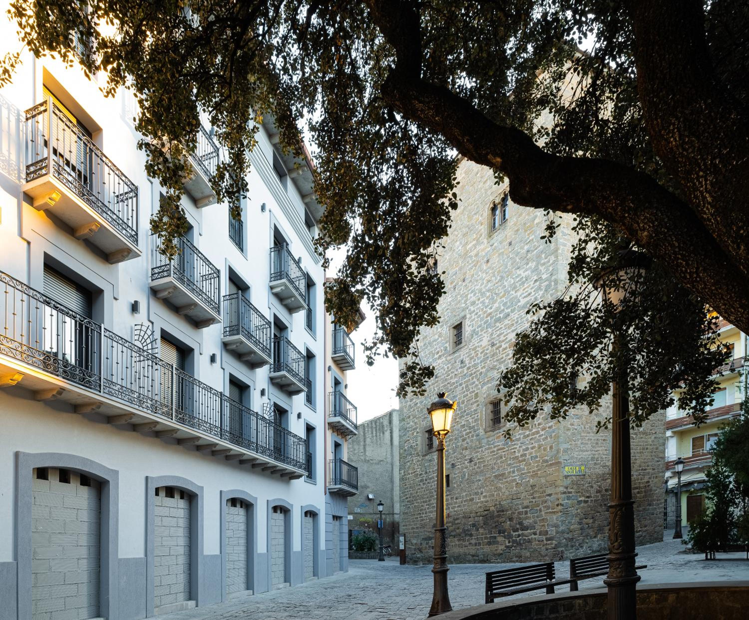 Apartamentos Torre del Reloj