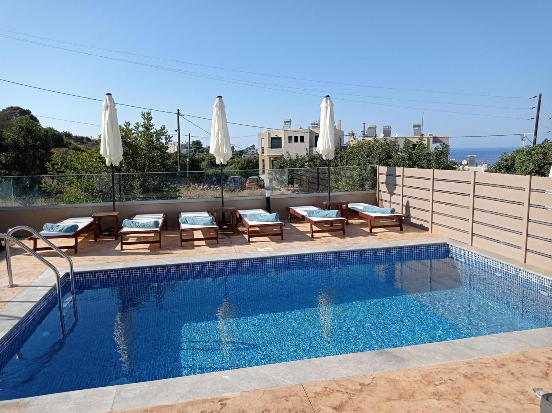 Amethyst Nevelo Quality Villas