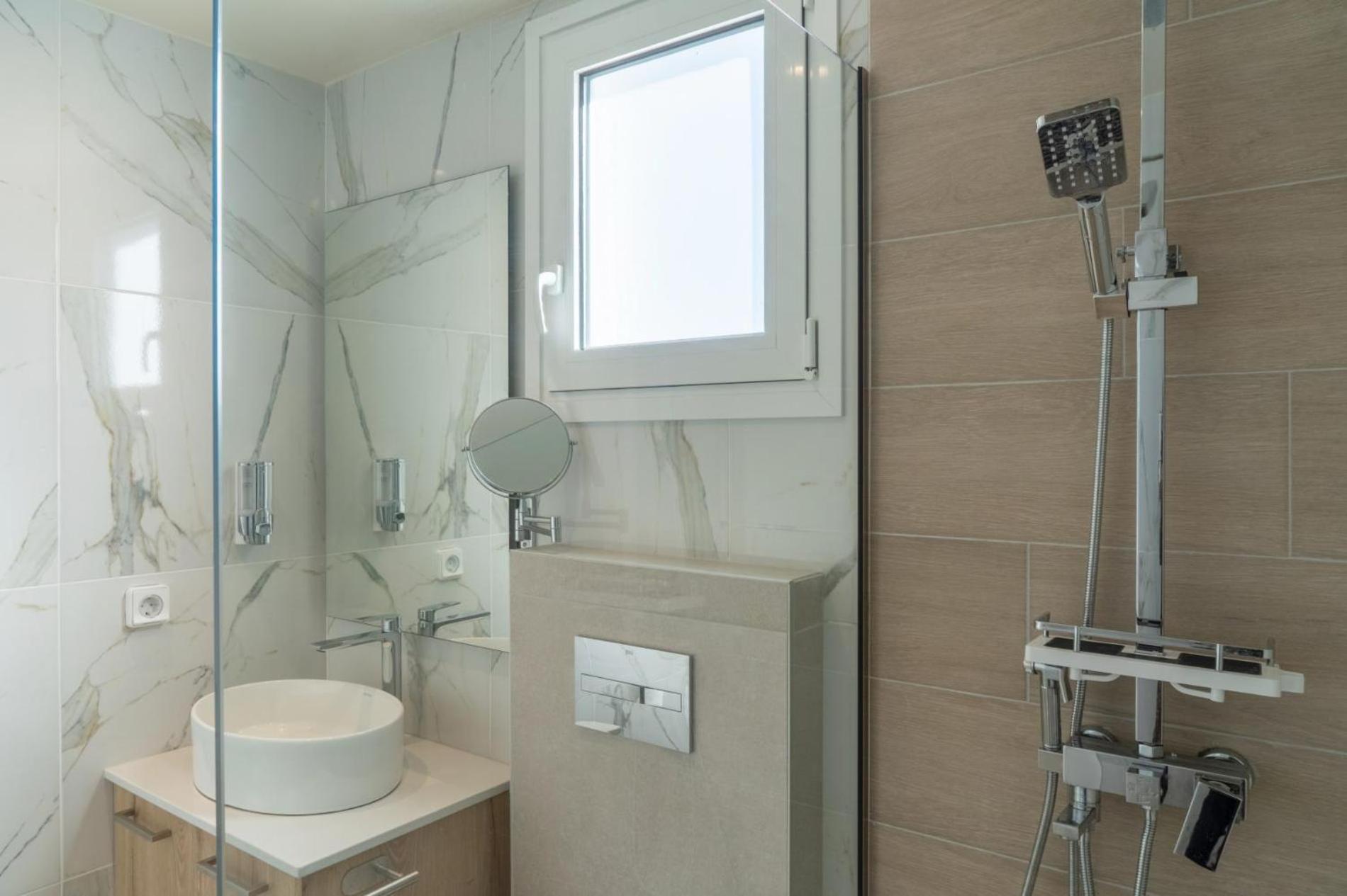 Amethyst Nevelo Quality Villas